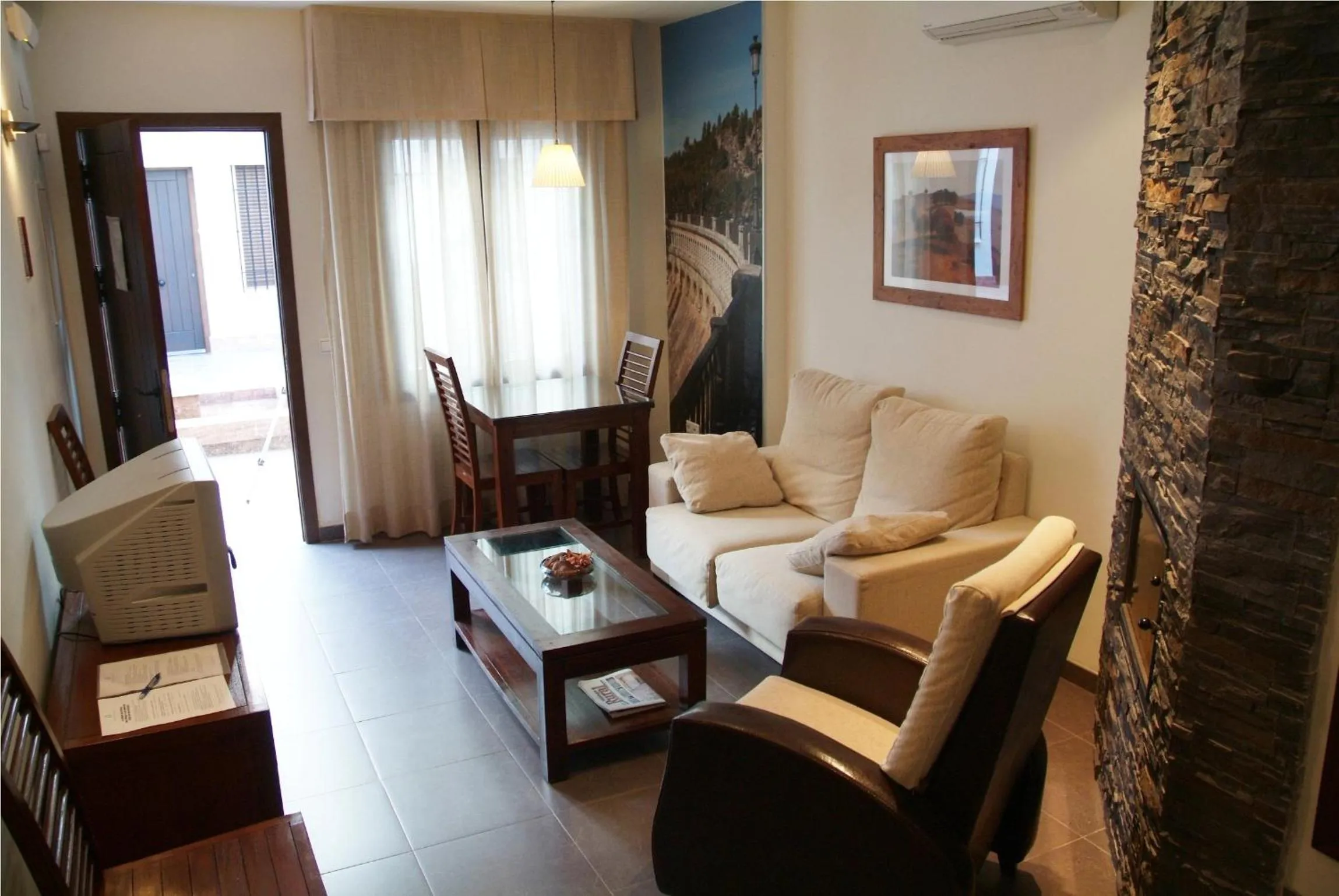 Day in Apartamentos Ardales