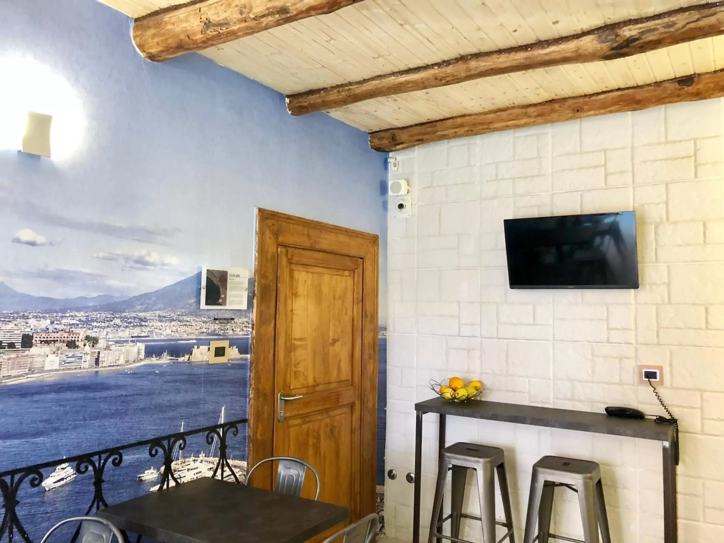 Restaurant/places to eat in Relais Piazza Del Plebiscito B&B Restaurant/places to eat in Relais Piazza Del Plebiscito B&B