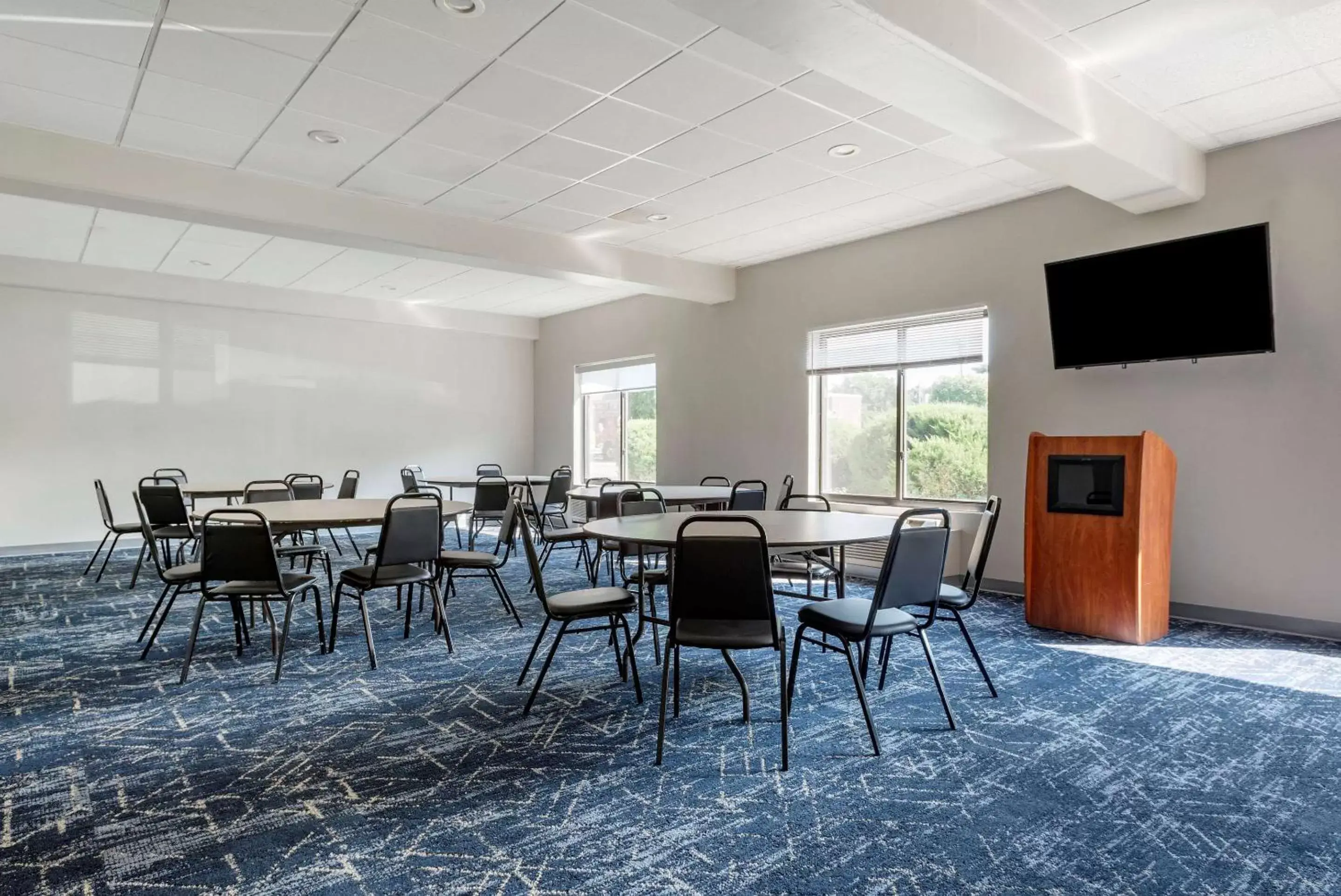 Meeting/conference room in Comfort Inn Philadelphia International Airport West