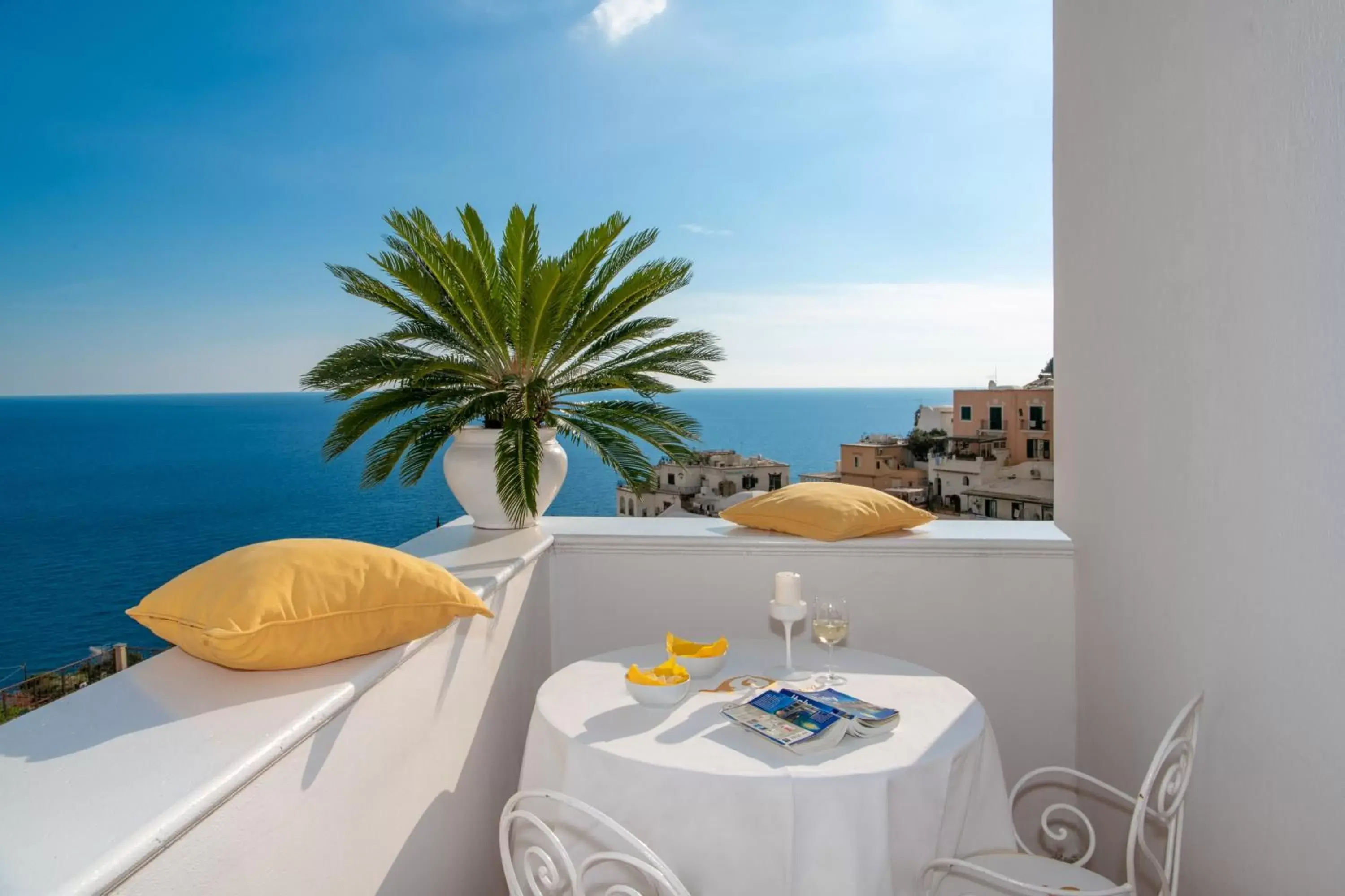 Balcony/Terrace in Villa Yiara