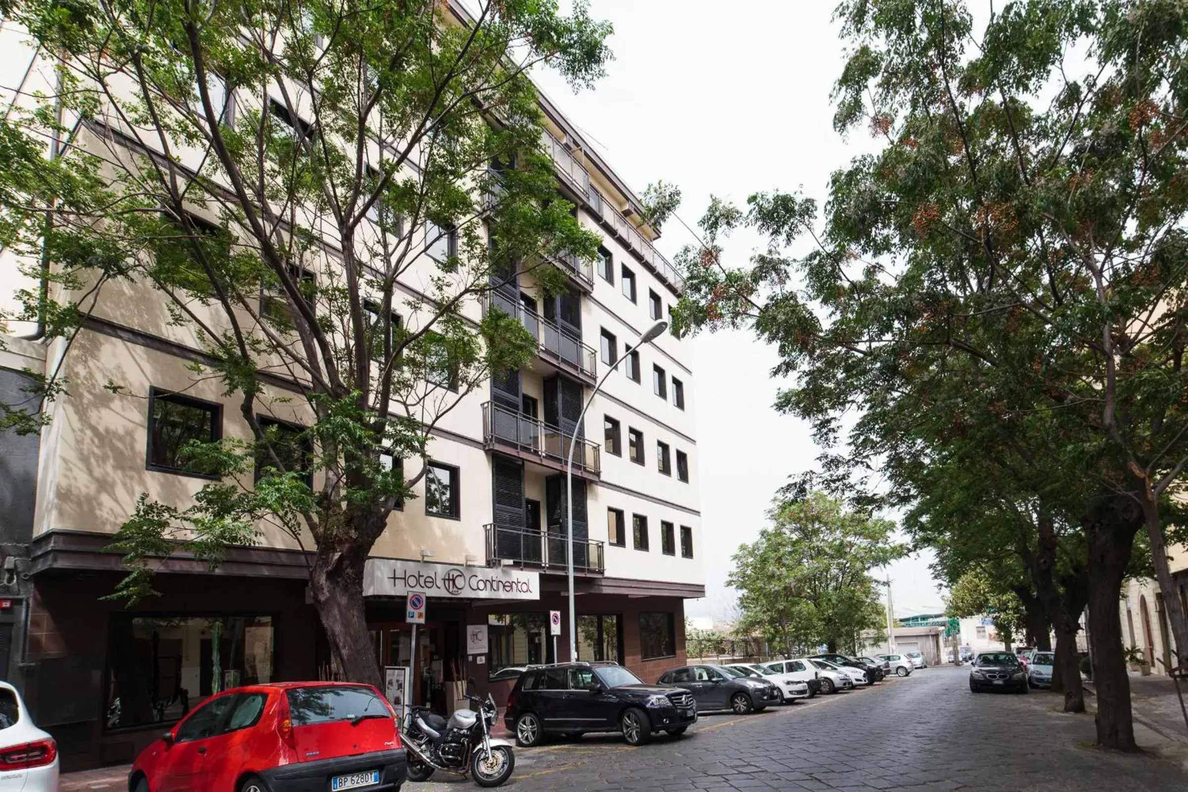 Lobby or reception, Property Building in Hotel Continental