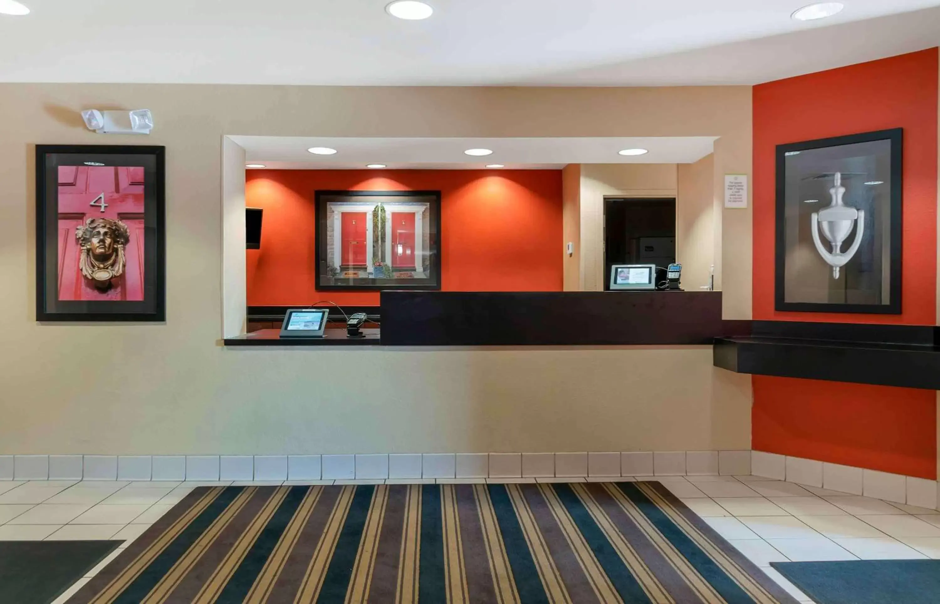 Lobby or reception, Lobby/Reception in Extended Stay America Suites - Detroit - Canton