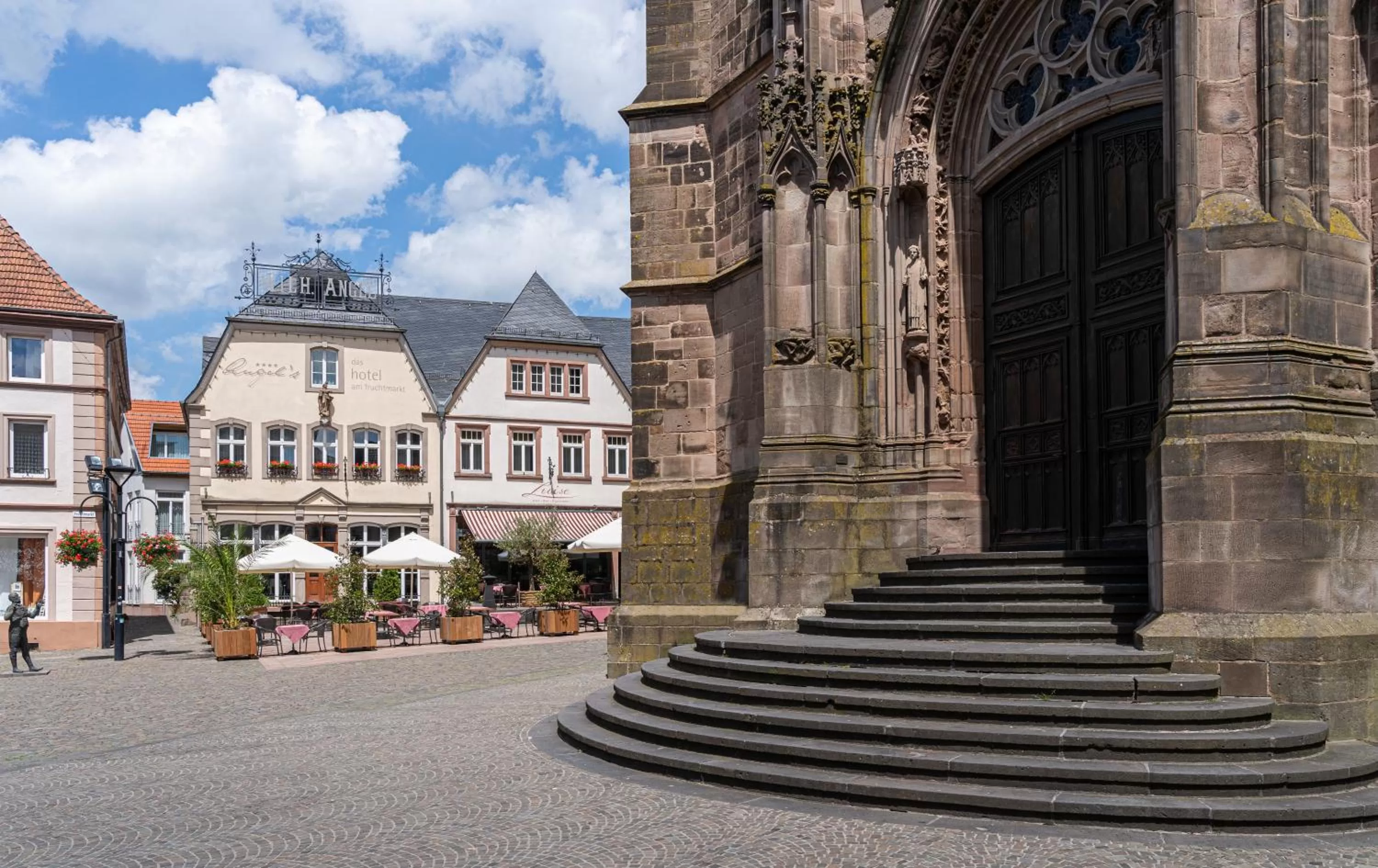 Property building in Angel's - das hotel am fruchtmarkt