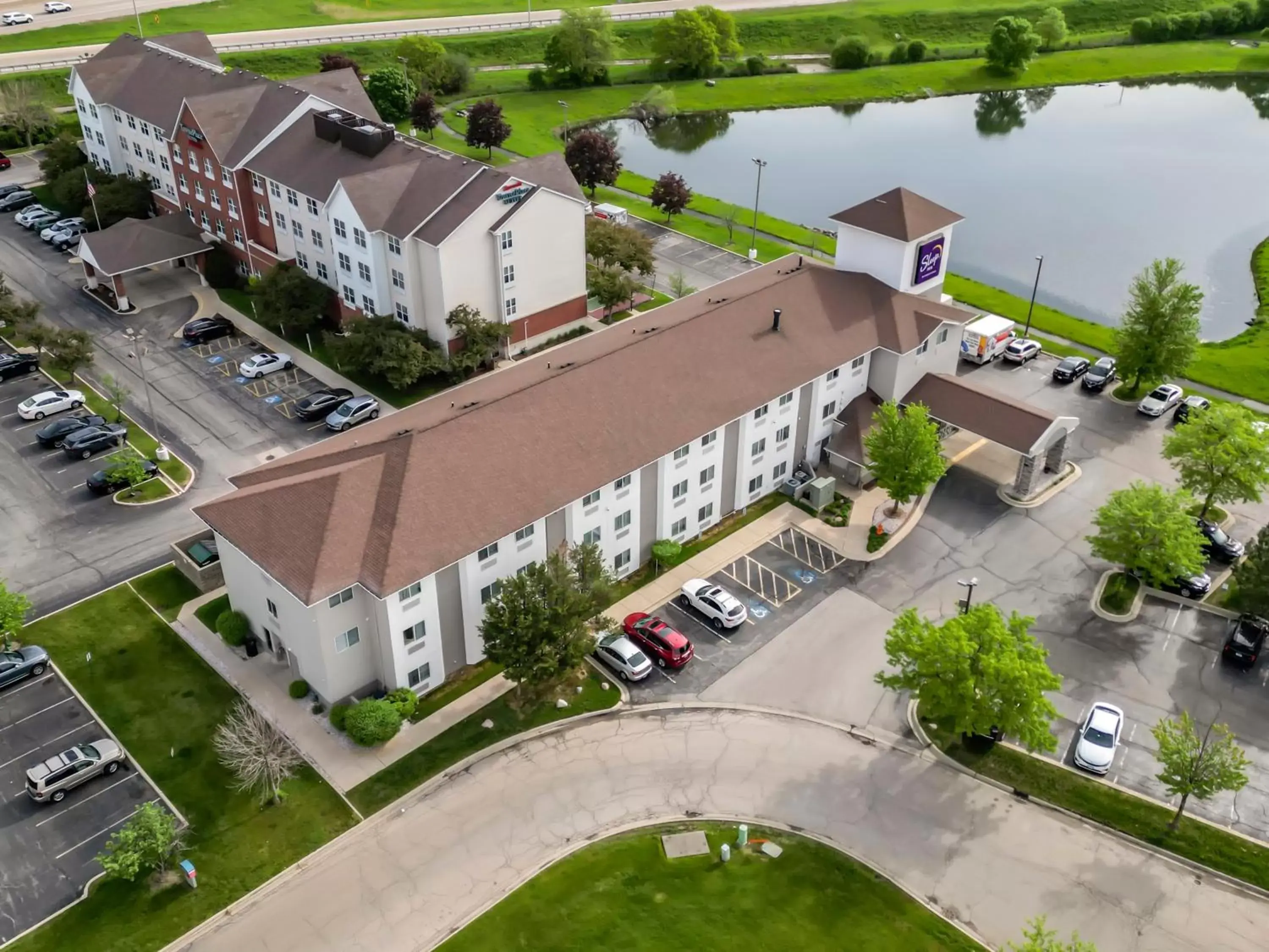 Property building, Bird's-eye View in Sleep Inn Naperville