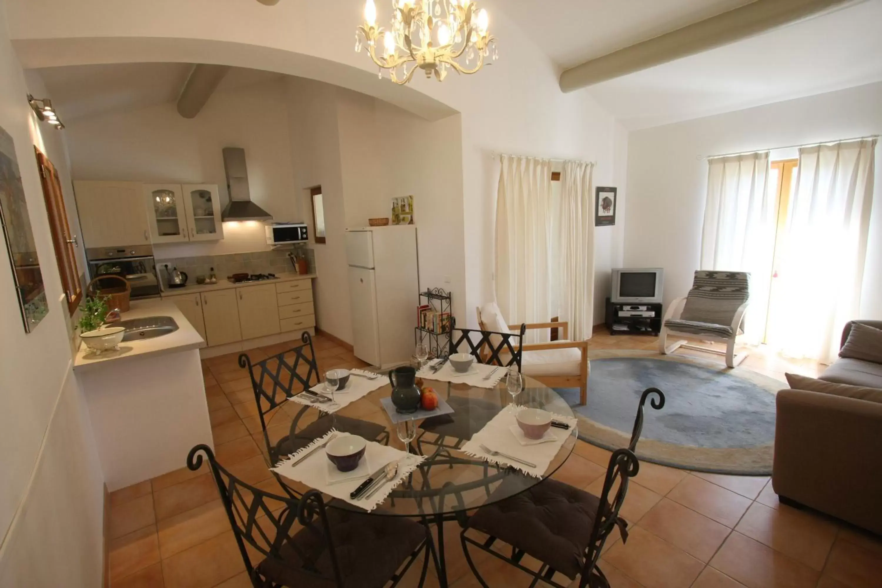 Living room, Dining Area in Mas des Tourterelles