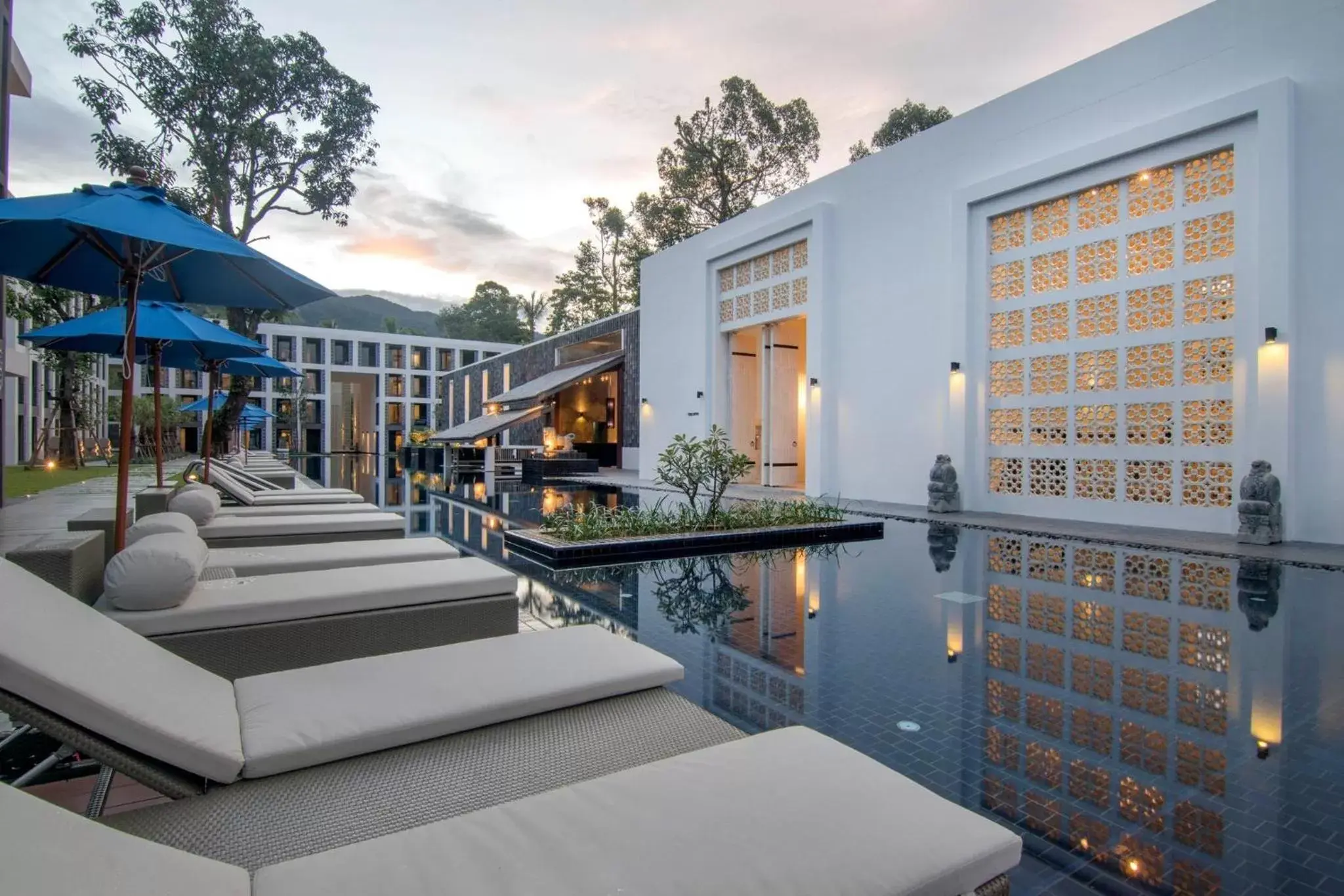 Swimming Pool in Awa Resort Koh Chang