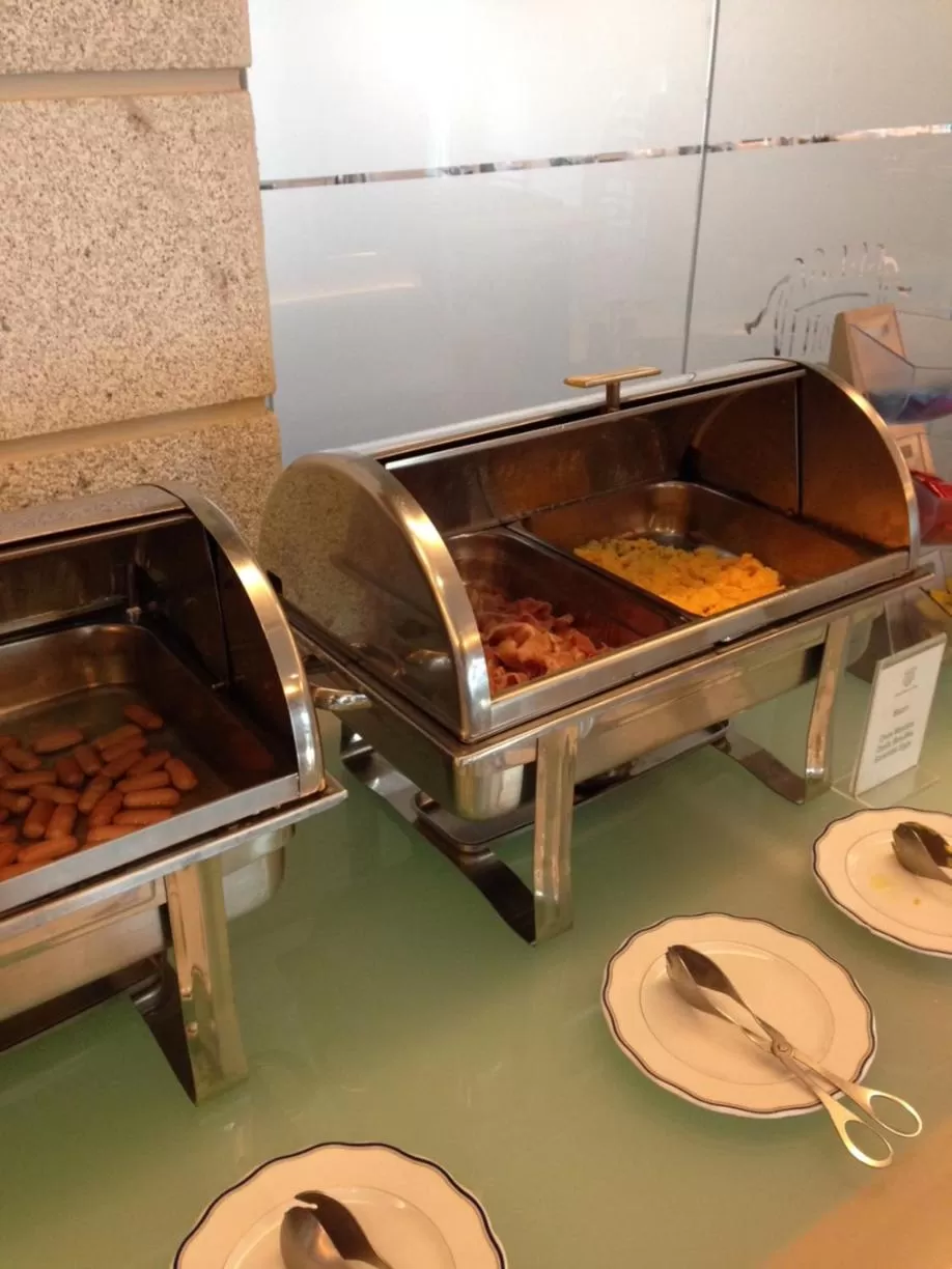 Breakfast in Hotel Suave Mar