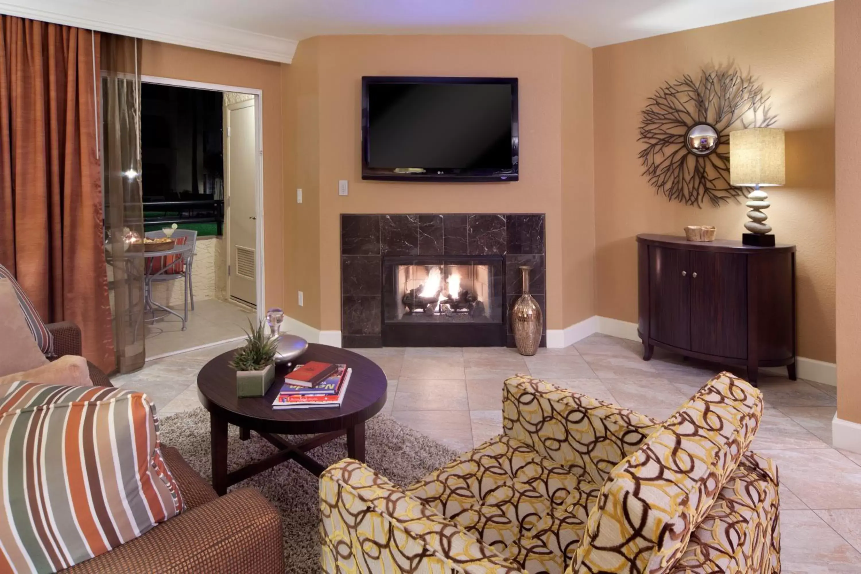 Bedroom, TV/Entertainment Center in Holiday Inn Club Vacations at Desert Club Resort, an IHG Hotel