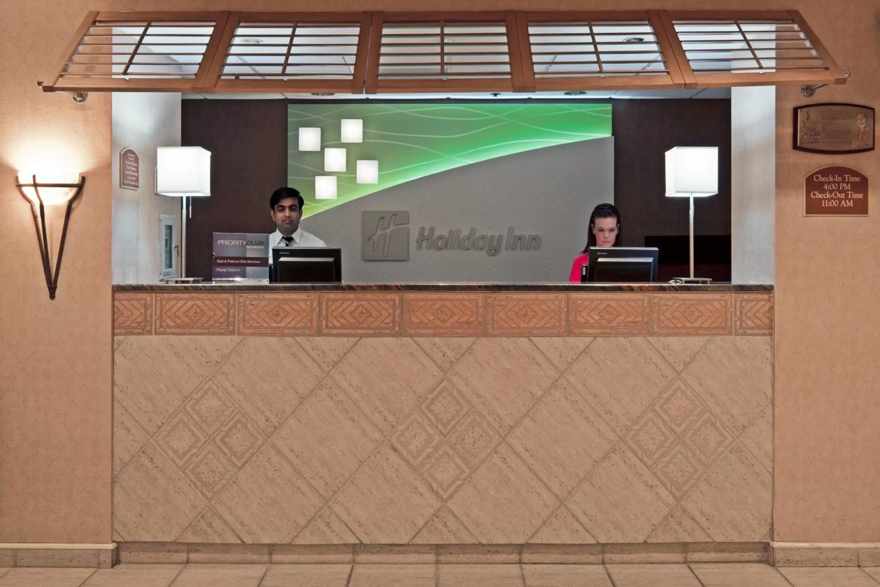 Property building, Lobby/Reception in Holiday Inn & Suites Clearwater Beach, an IHG Hotel