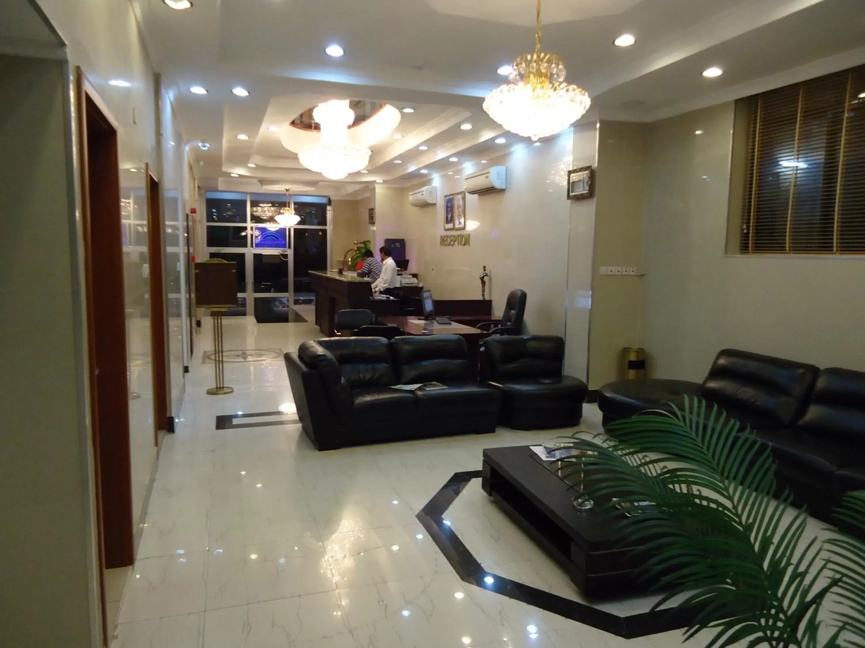 Lobby or reception in Rainbow Hotel