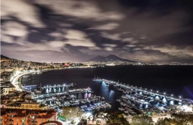 Night, Bird's-eye View in Beb al numero 15