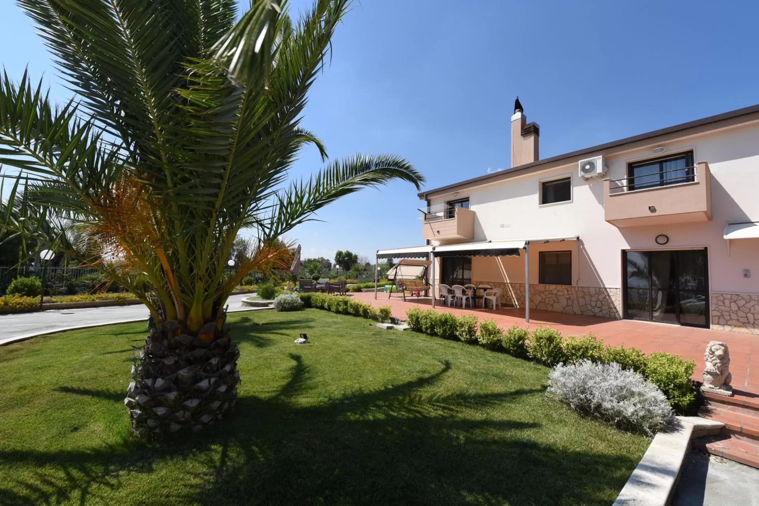 Patio, Property Building in Eden Sassi Matera