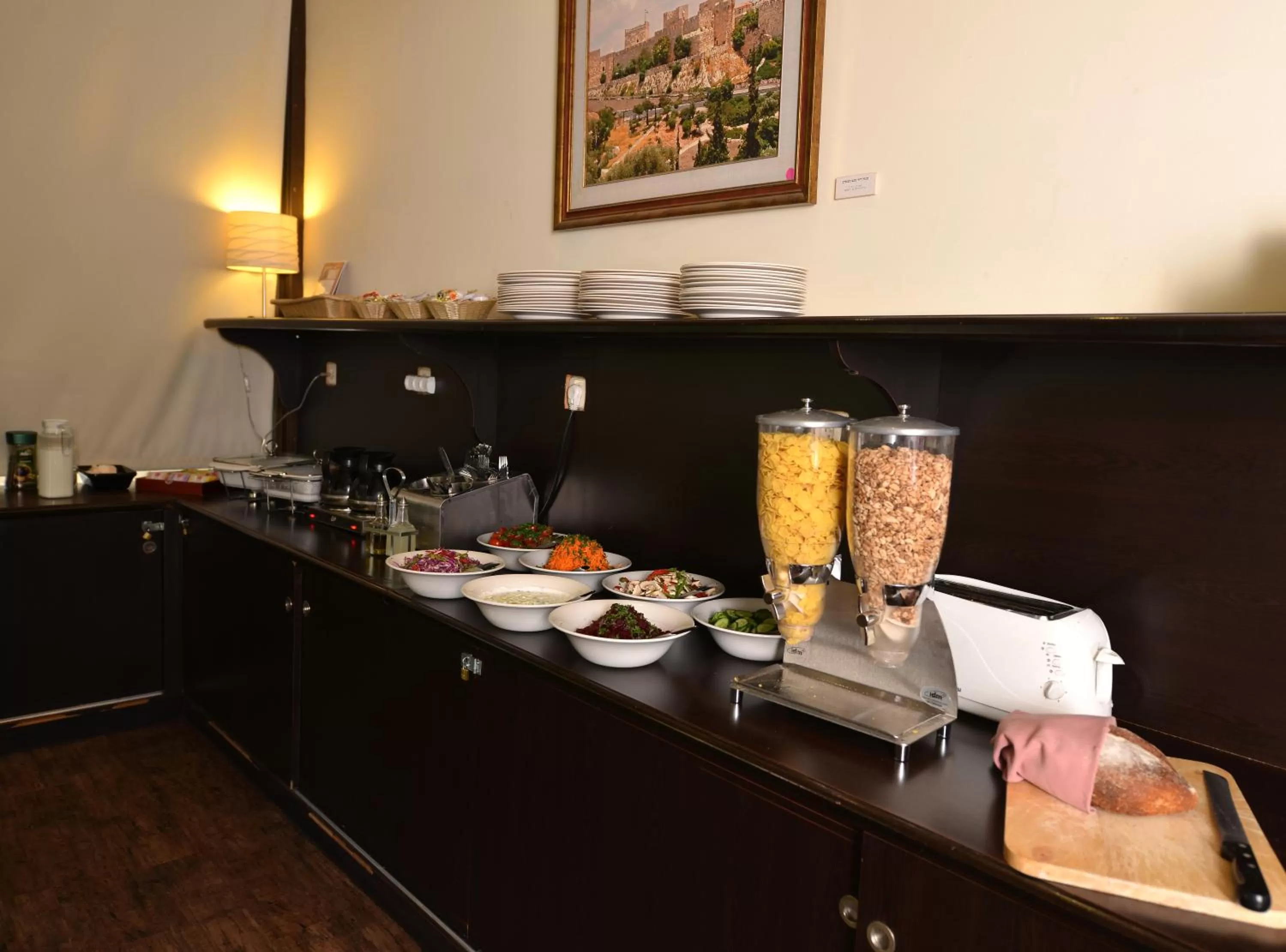 Restaurant/places to eat in A Little House In Rechavia