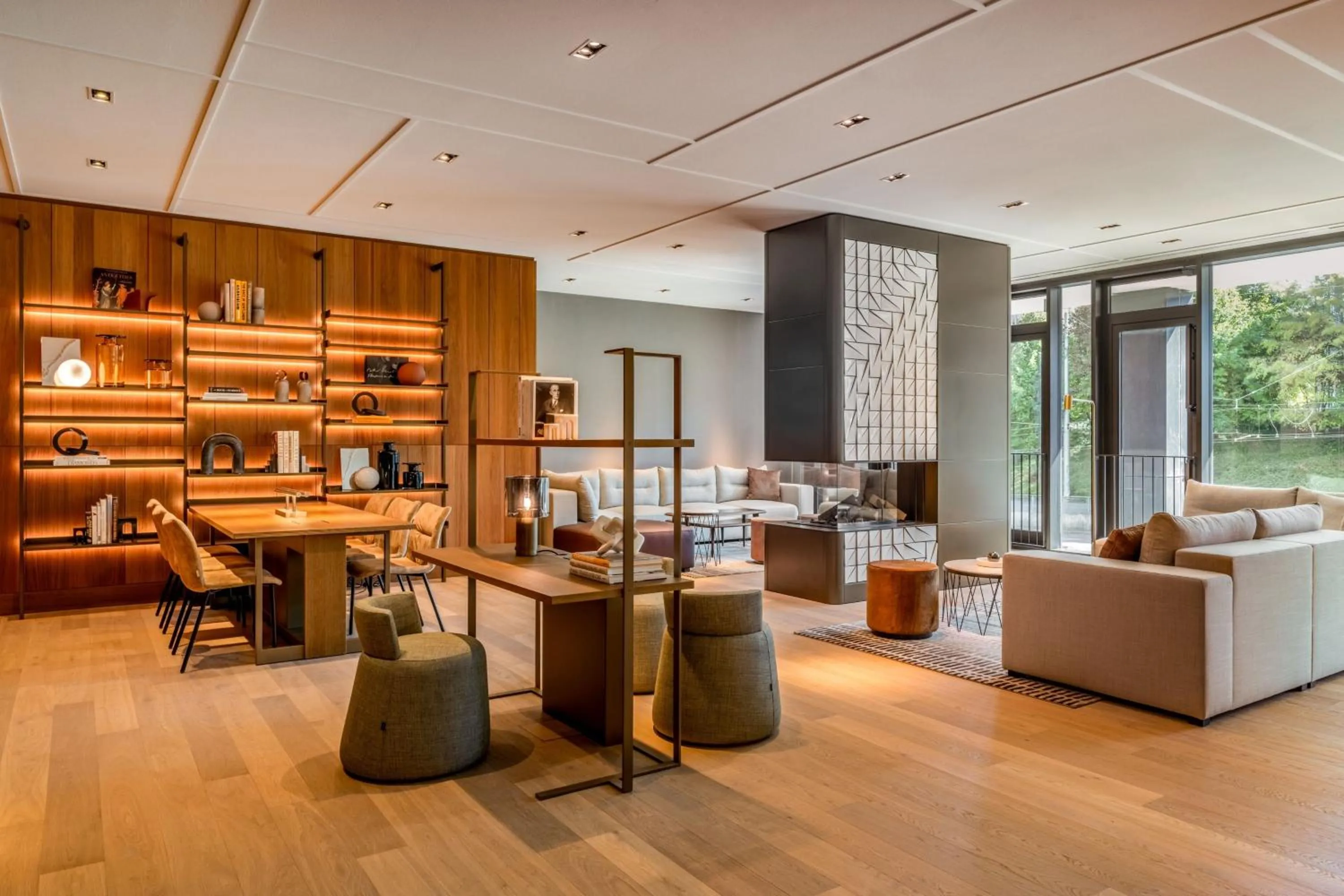 Lounge or bar in Munich Marriott Hotel City West