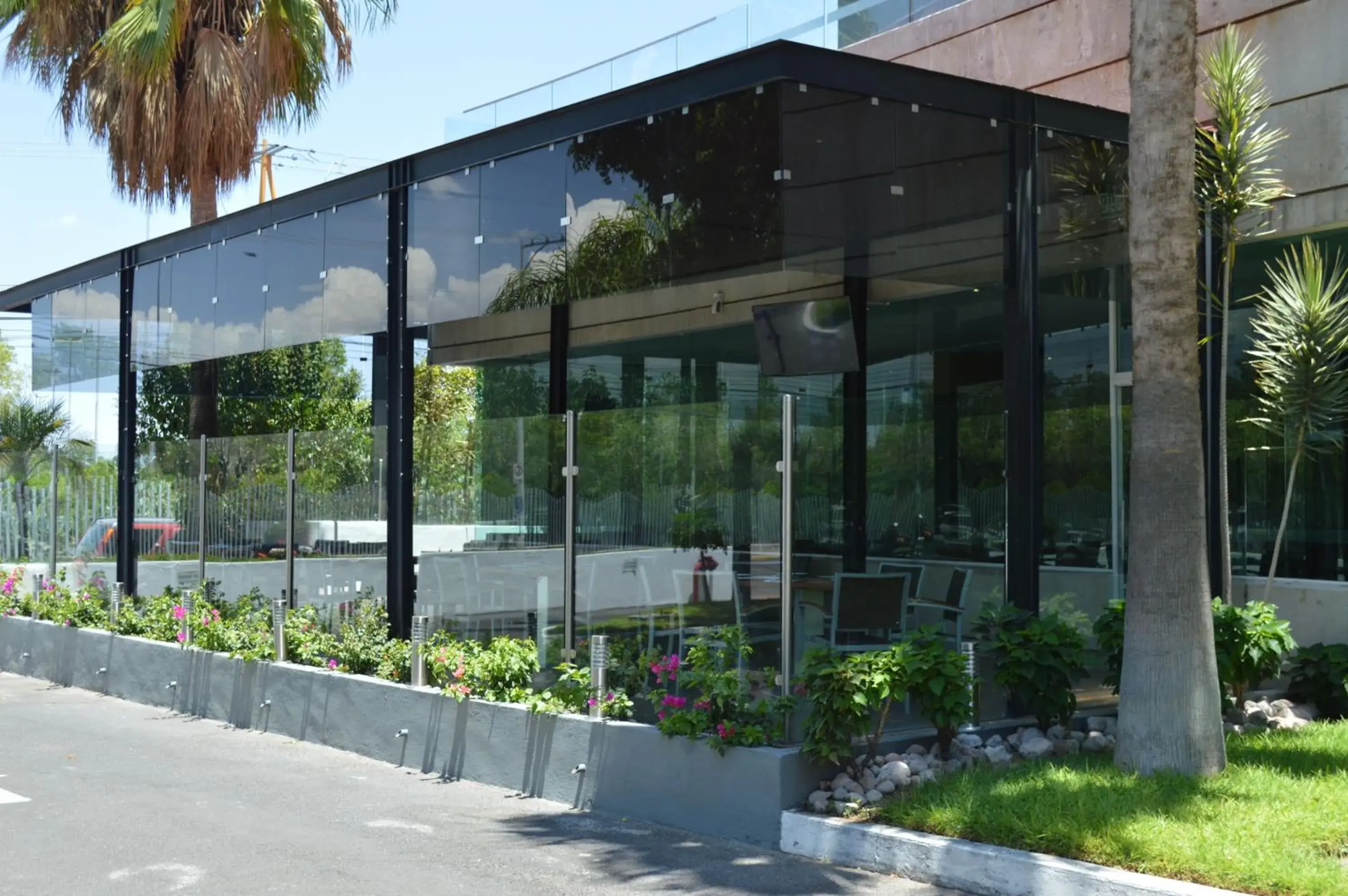 Balcony/Terrace, Property Building in Casa Inn Business Hotel Celaya