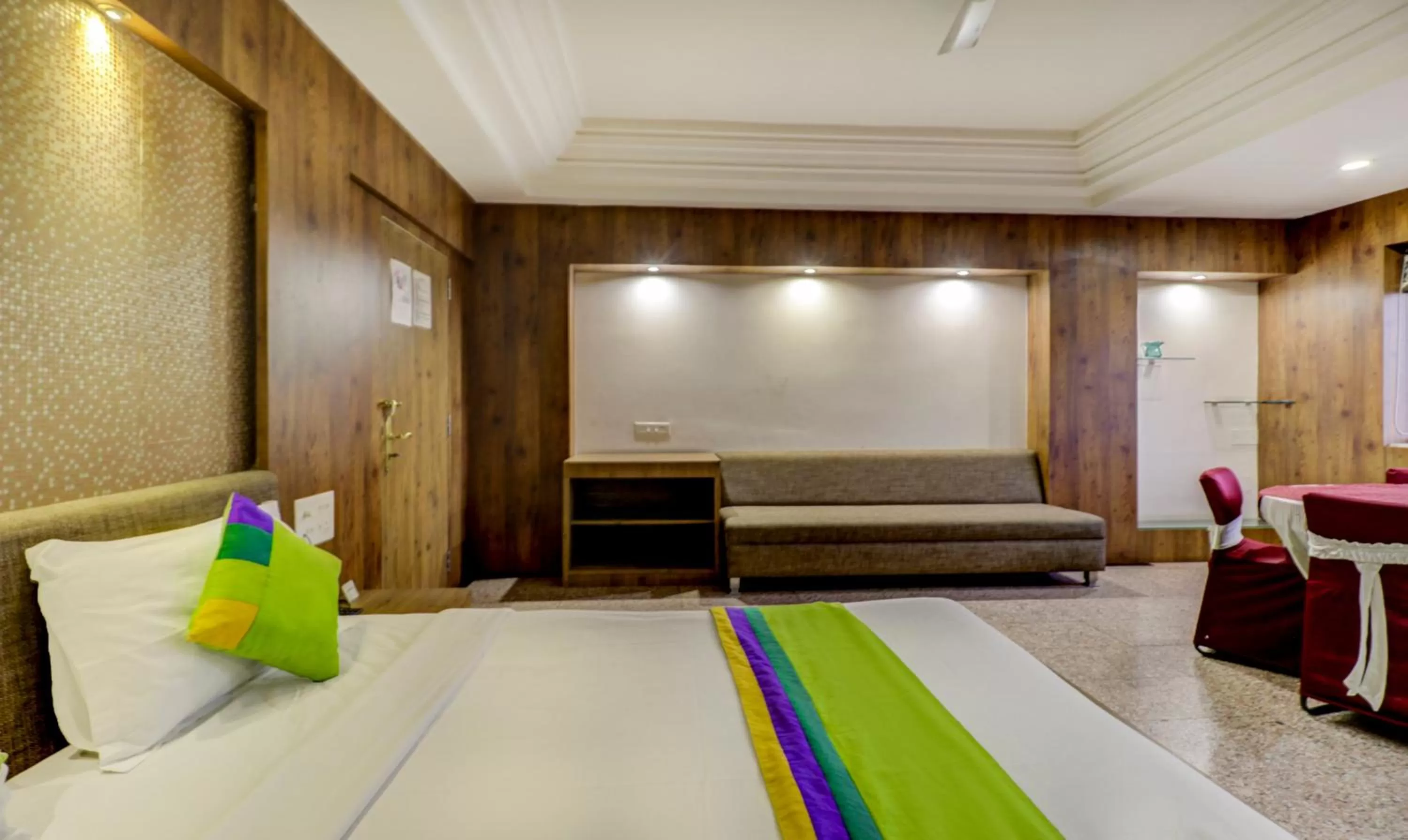 Bed in Treebo Trend Orange City