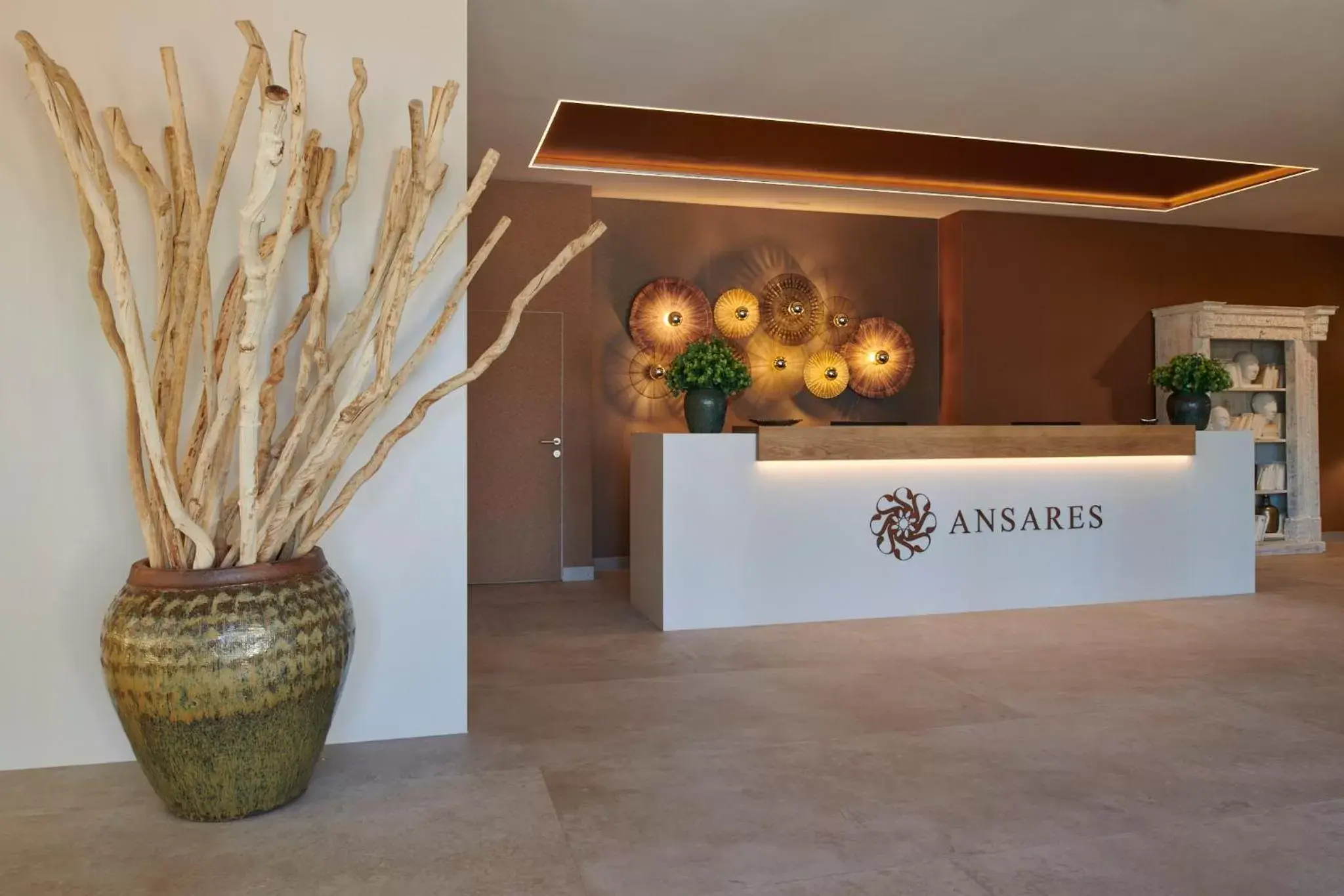Lobby/Reception in Ansares Hotel