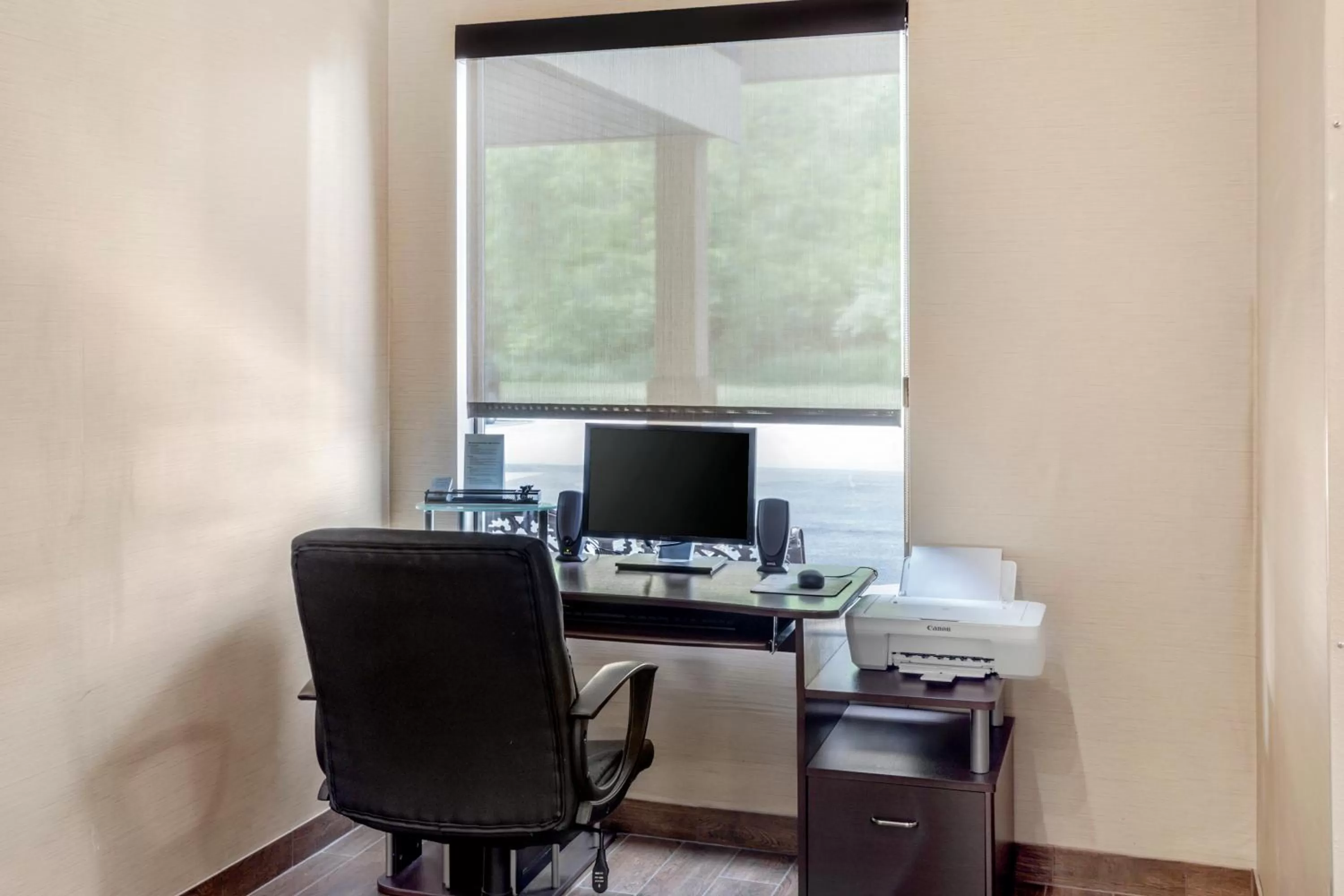 Business facilities in Comfort Inn