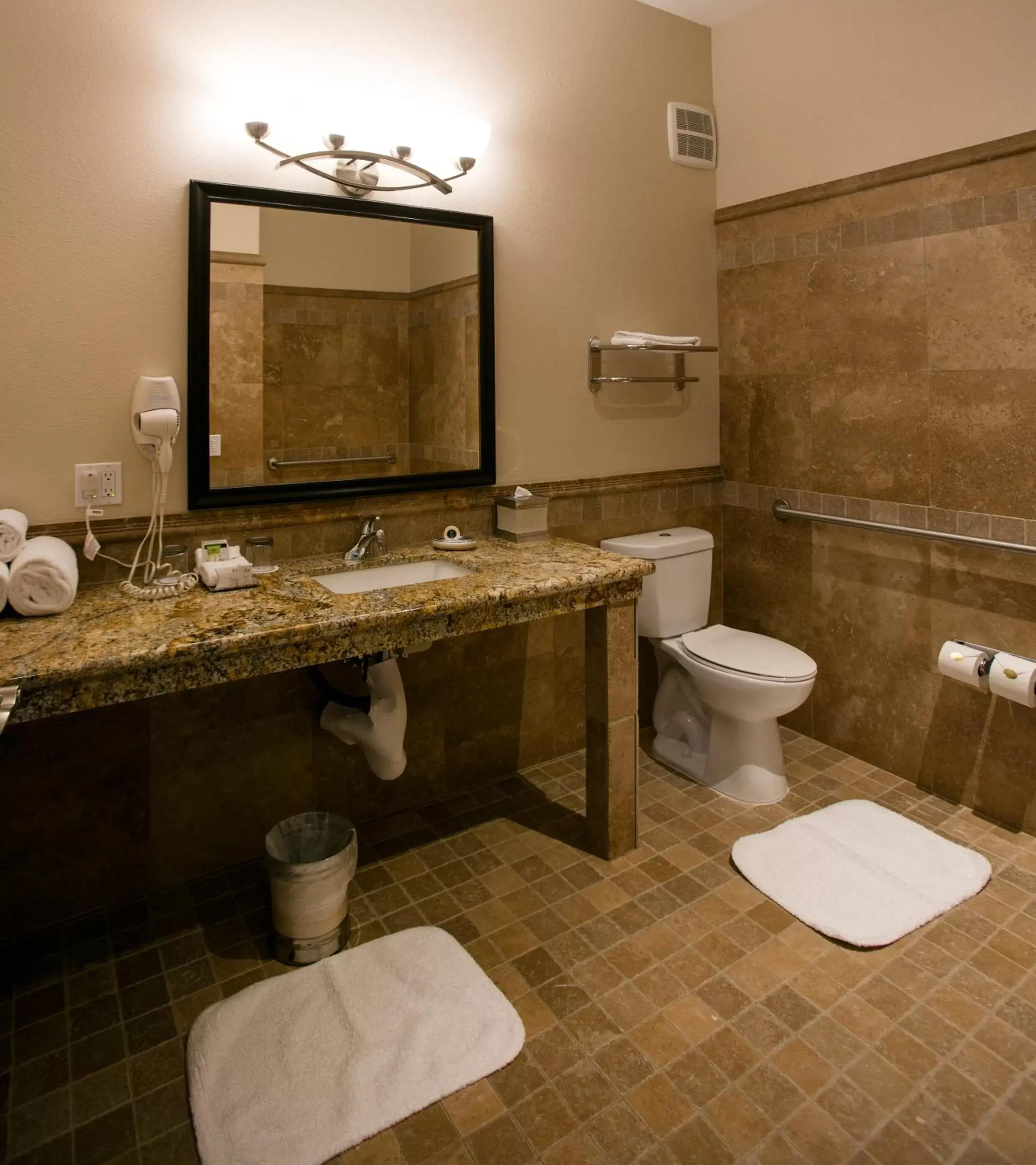 Toilet, Bathroom in South Coast Winery Resort & Spa