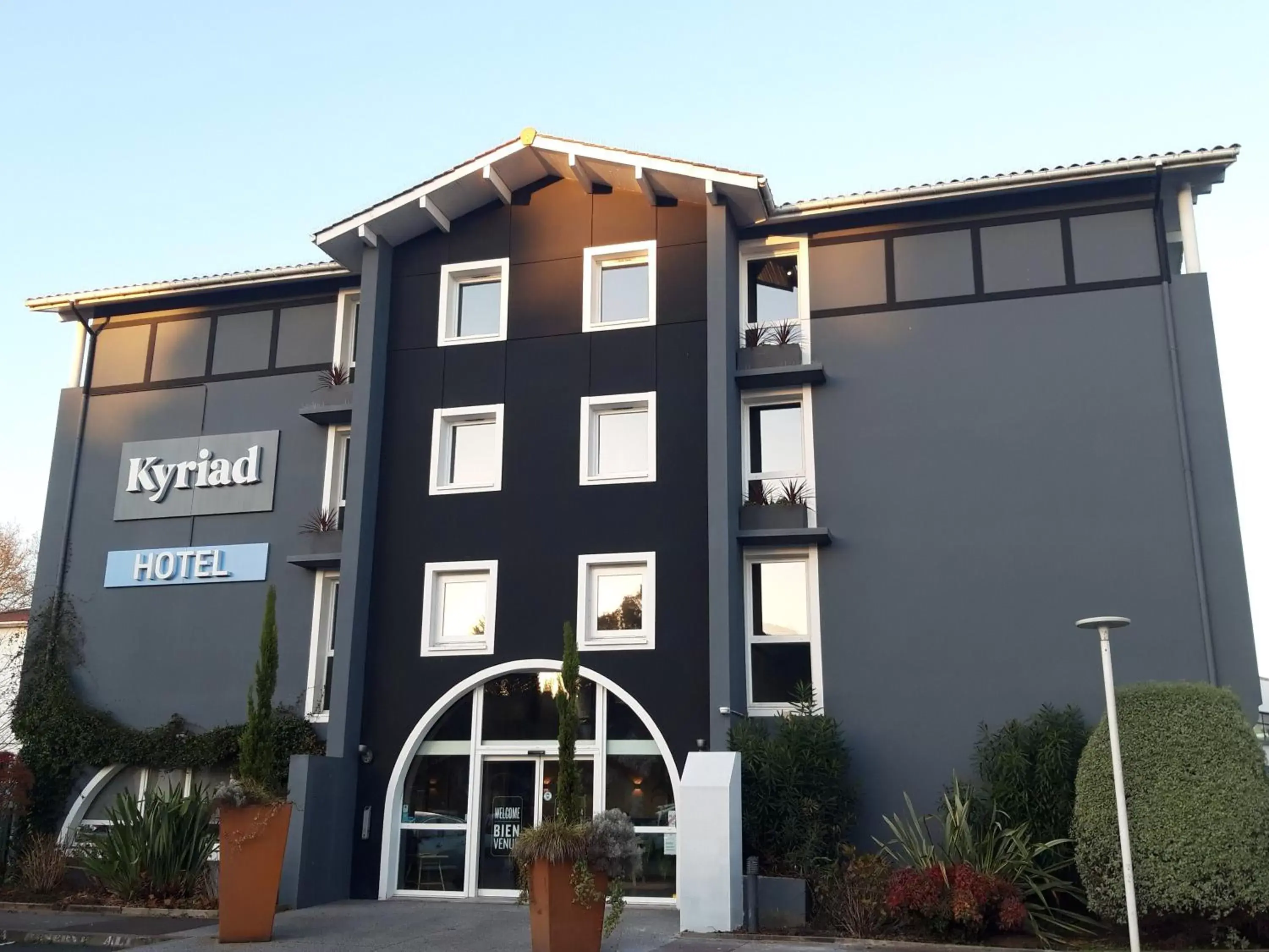 Property Building in Kyriad Anglet - Biarritz