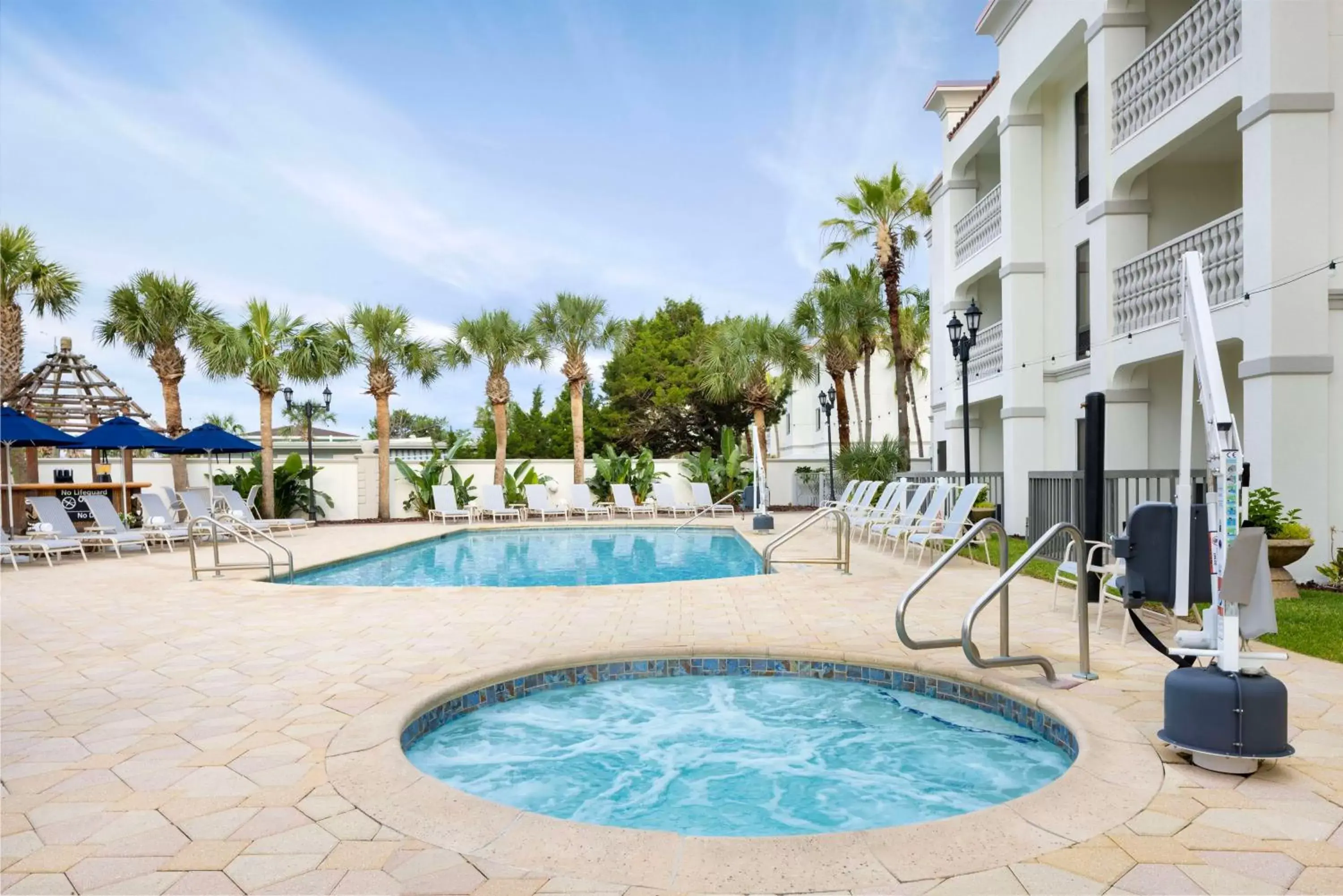 Pool view, Swimming Pool in Hampton Inn & Suites St. Augustine-Vilano Beach