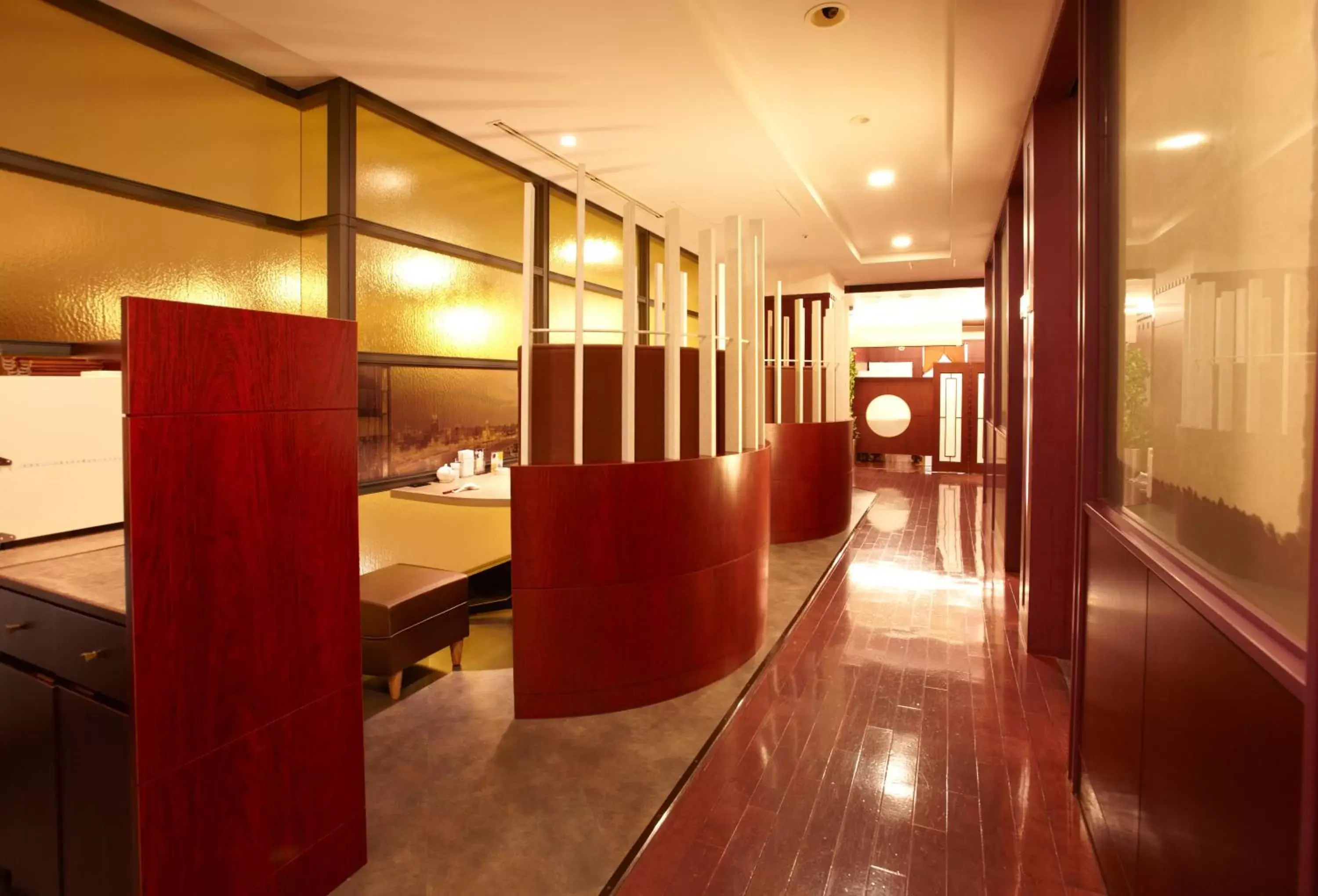 Restaurant/places to eat, Lobby/Reception in Keisei Hotel Miramare