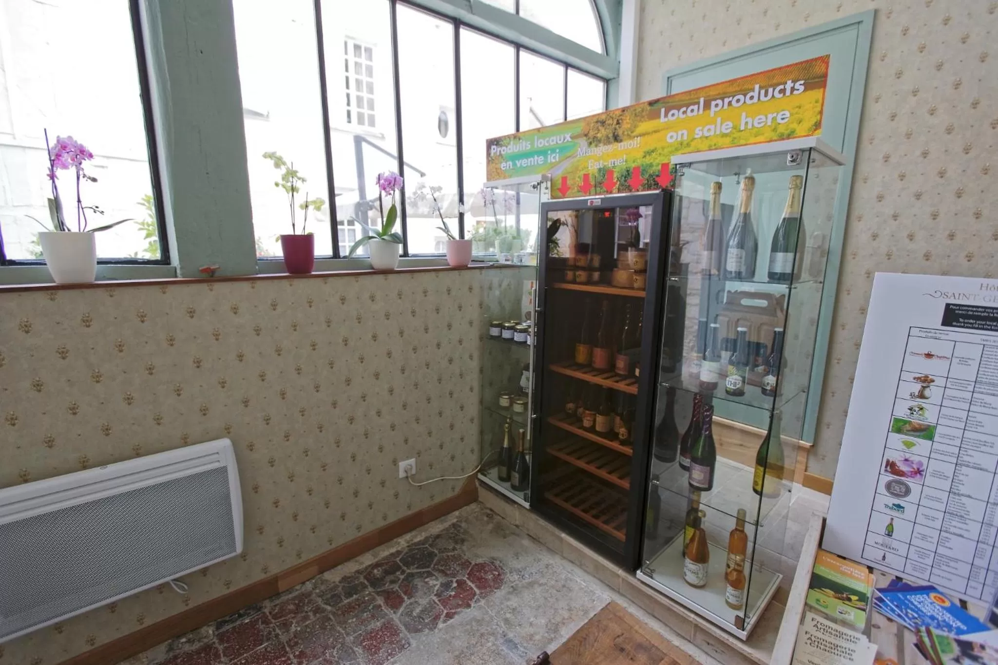 On-site shops in Hotel Saint Georges