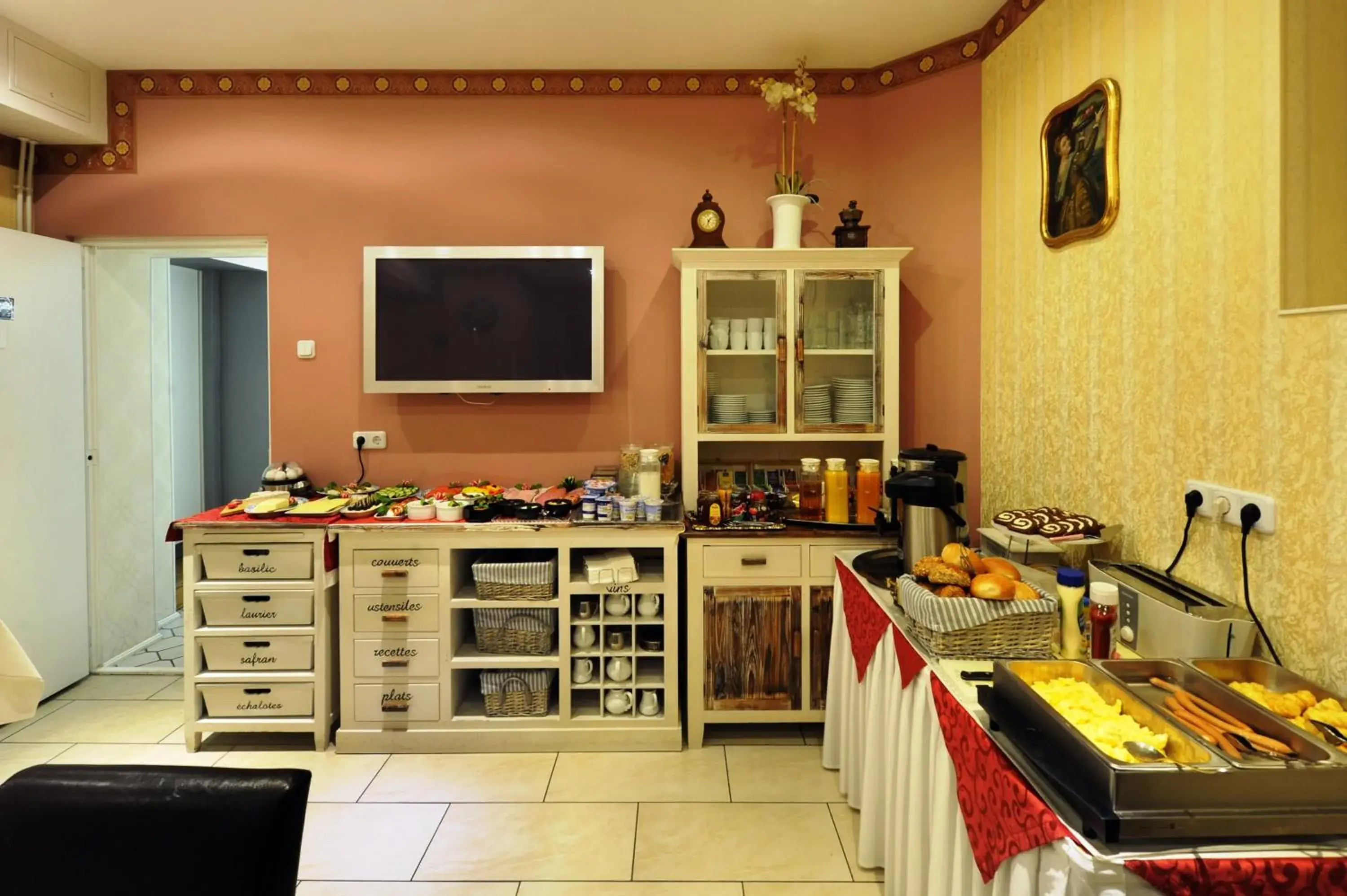 Restaurant/places to eat, Kitchen/Kitchenette in Fair Hotel Villa Diana