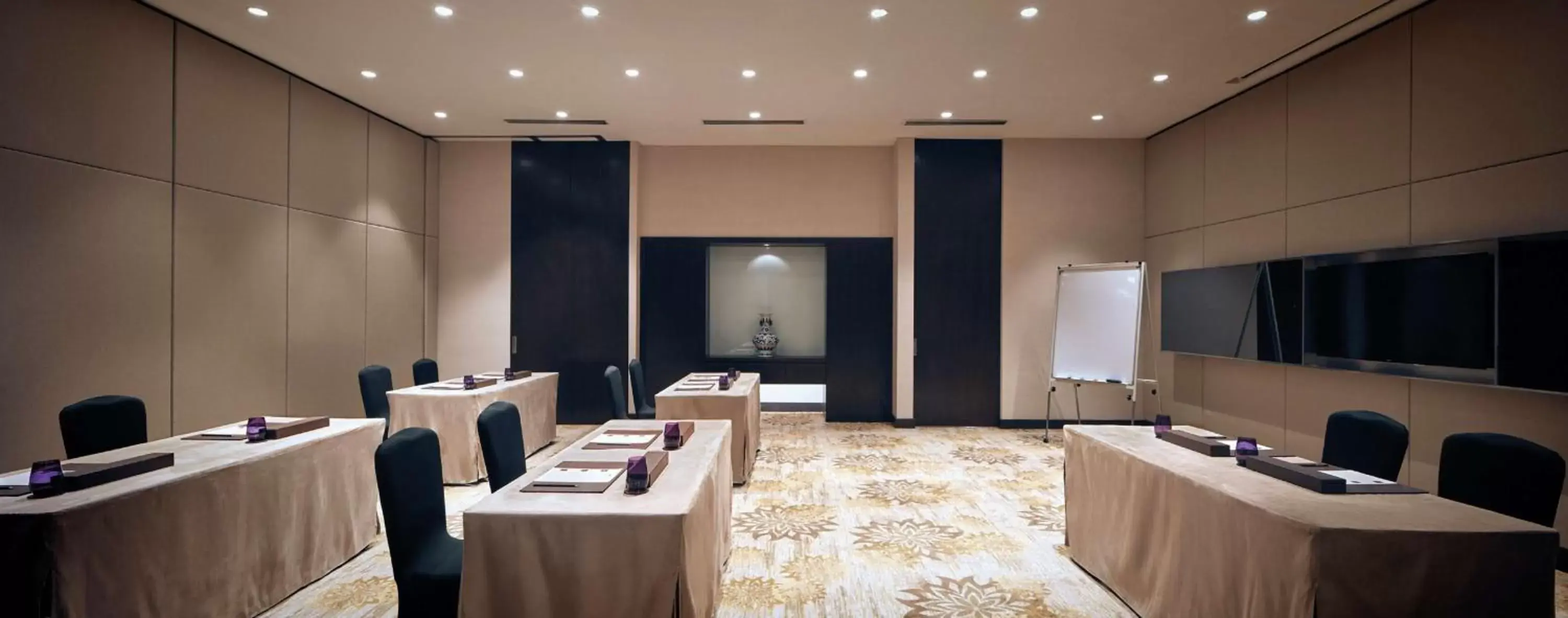 Meeting/conference room in DoubleTree by Hilton Melaka