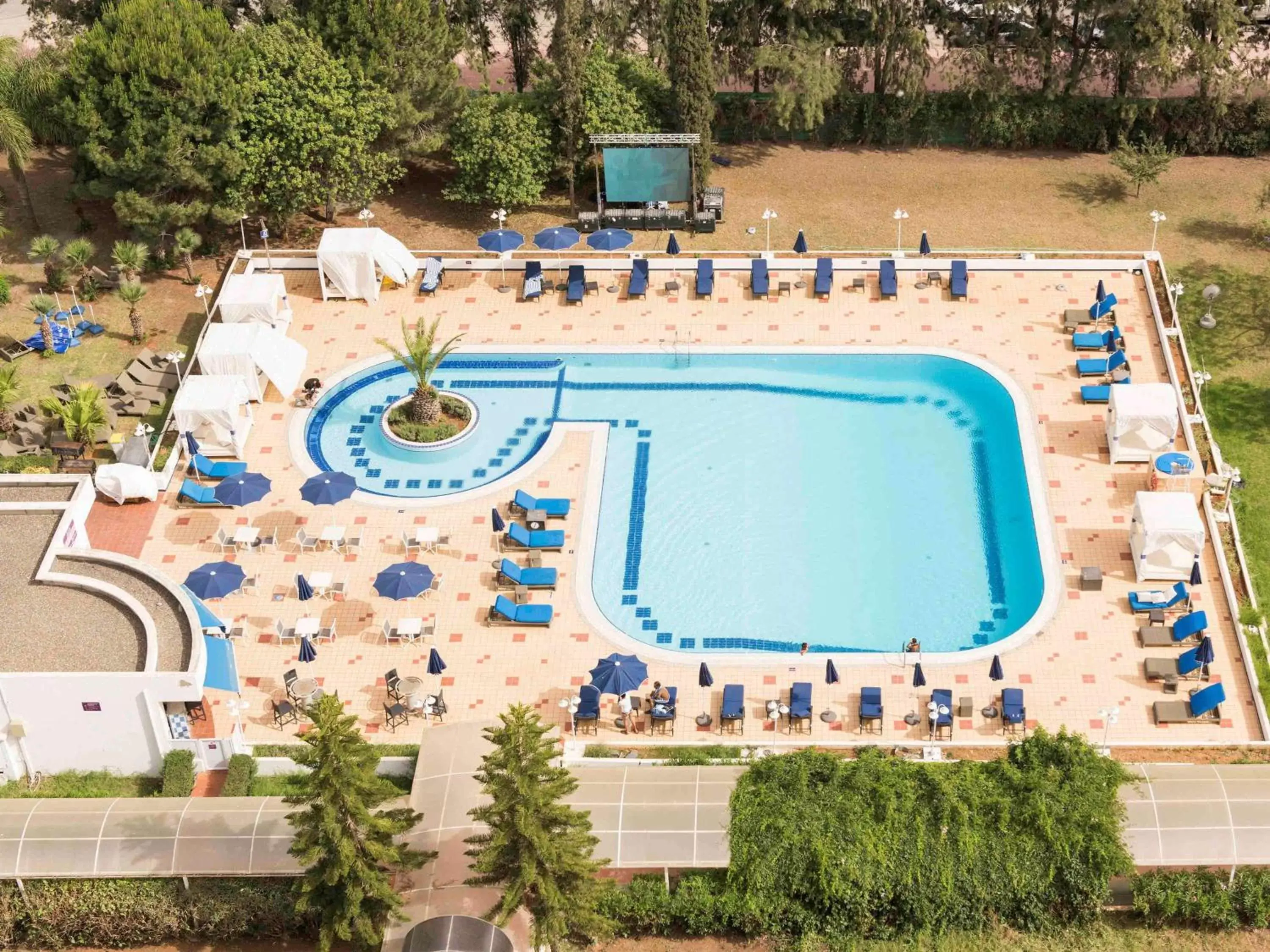 Activities, Pool View in Hotel Mercure Alger Aéroport