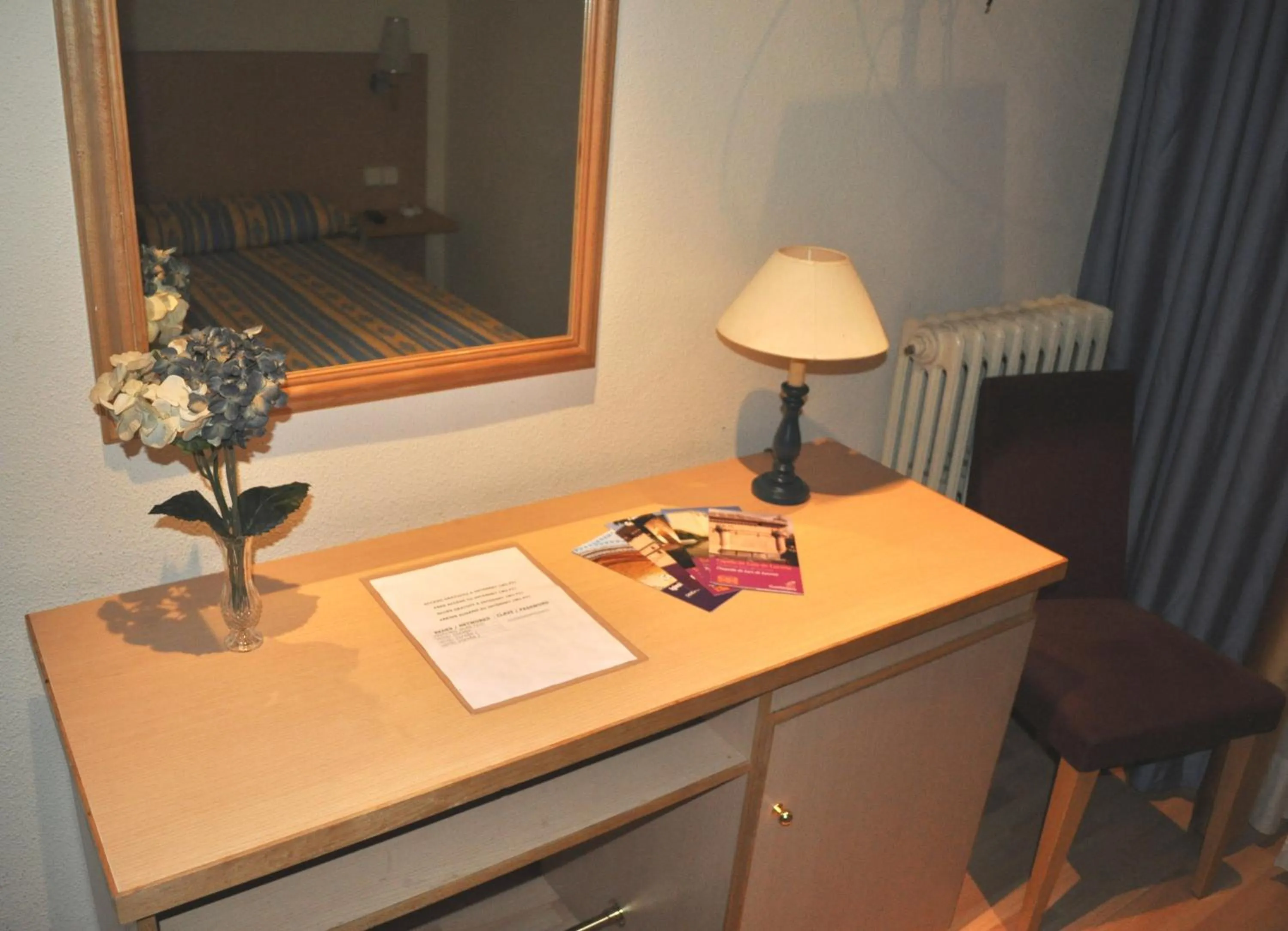 Decorative detail in Hotel España