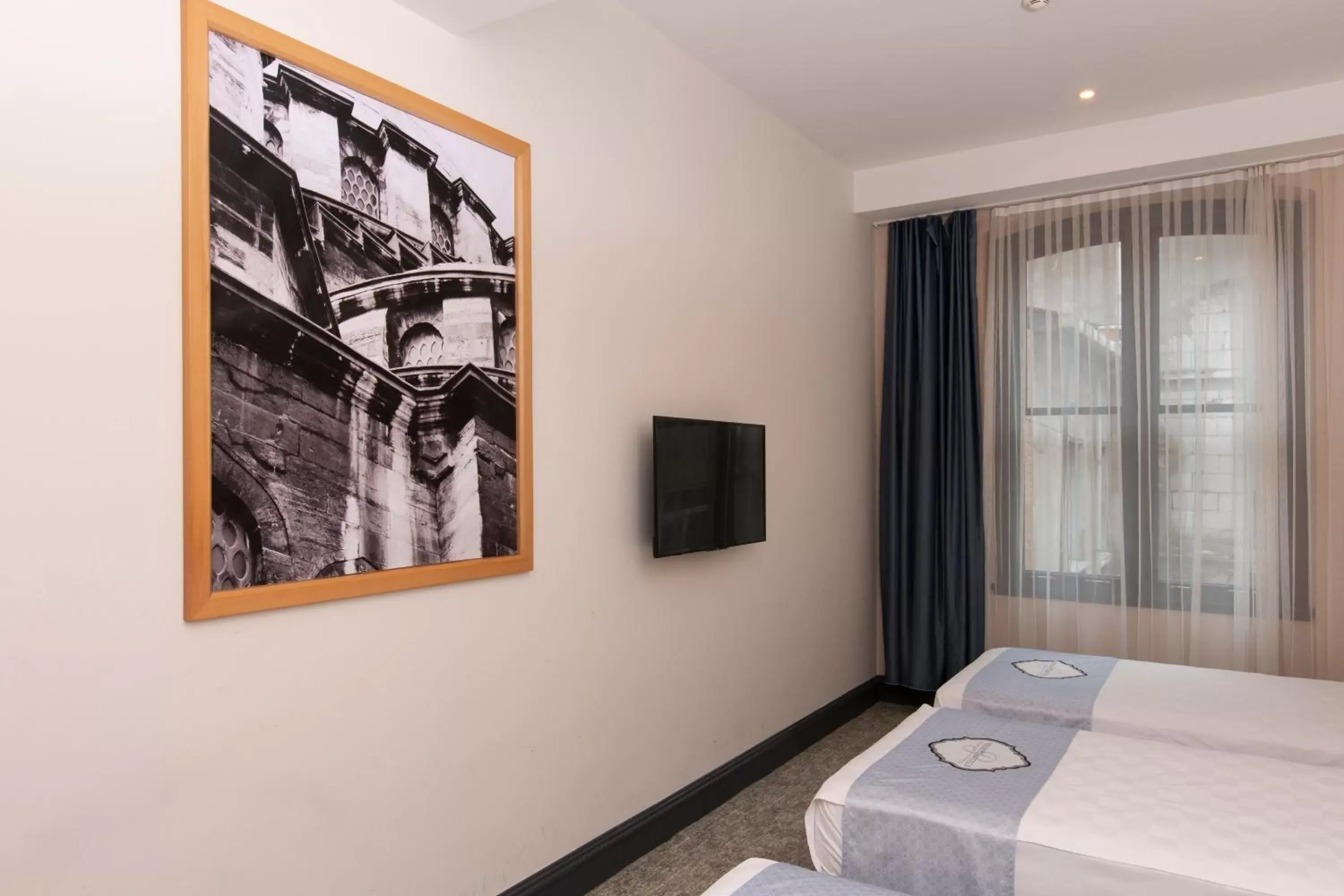 Decorative detail, Bed in Premist Hotels Taksim Decorative detail, Bed in Premist Hotels Taksim