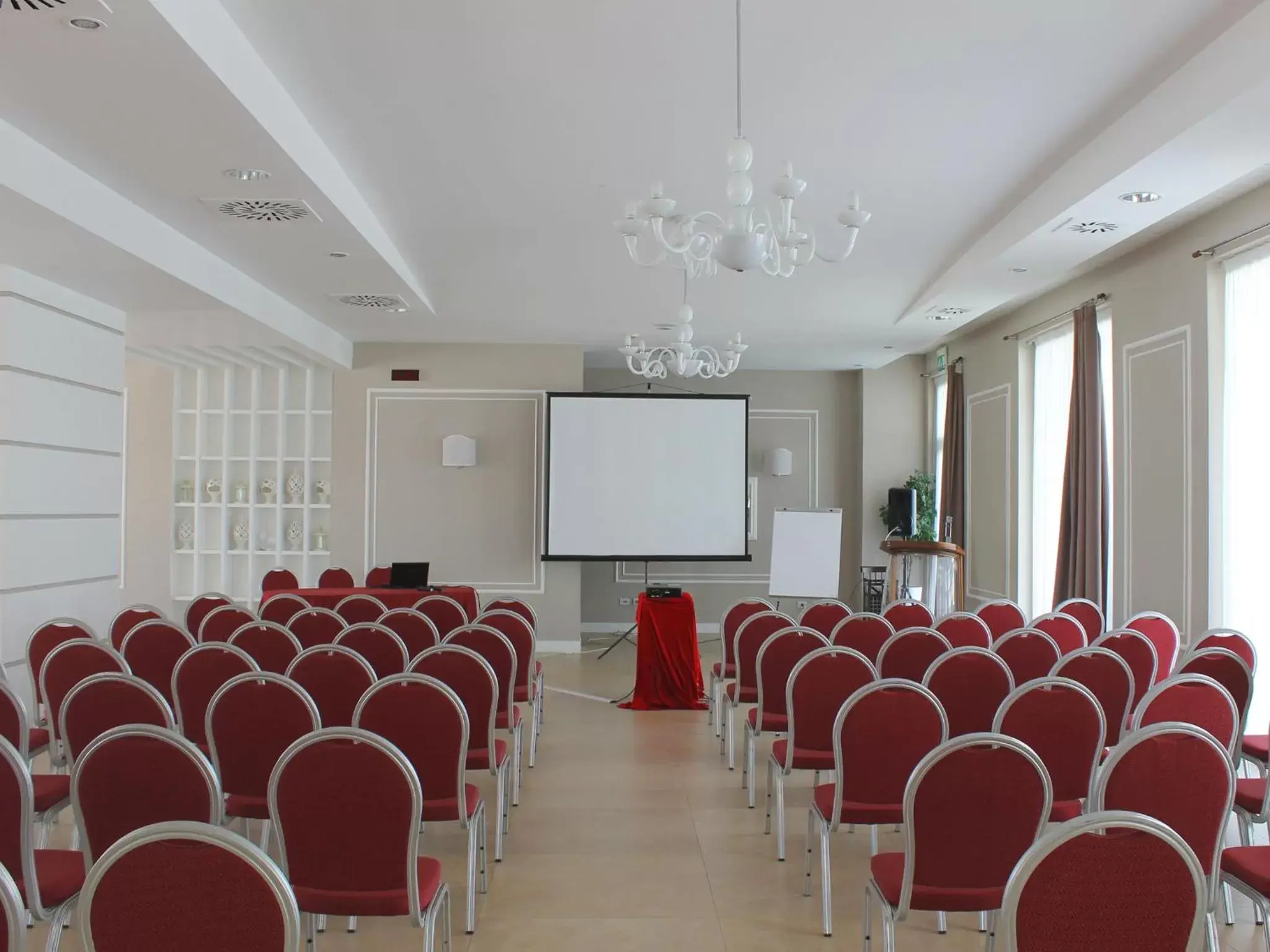 Meeting/conference room in Regiohotel Manfredi