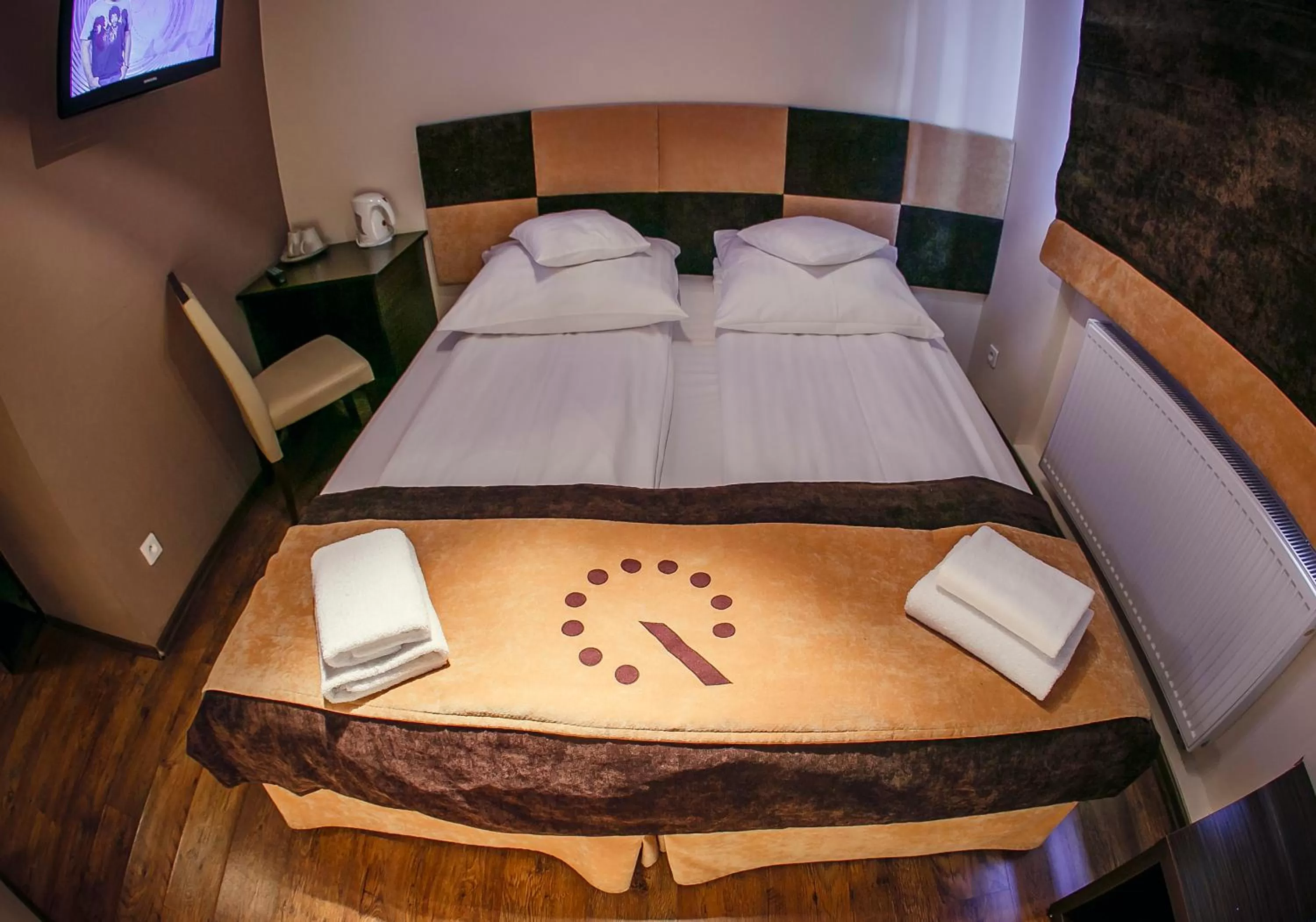 Bed in Boutique Hotel's II Rewolucji