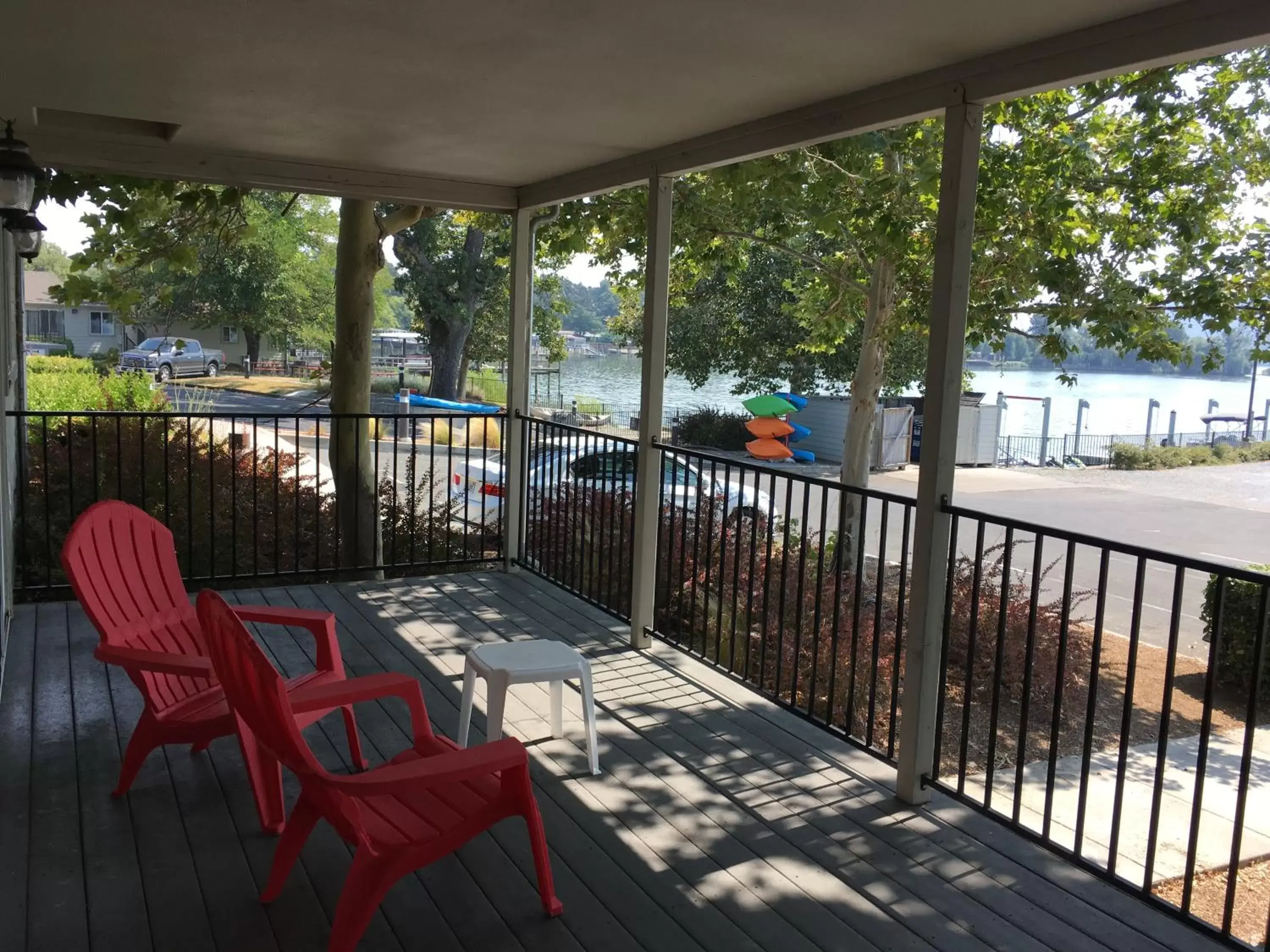 Balcony/Terrace in Clear Lake Cottages & Marina