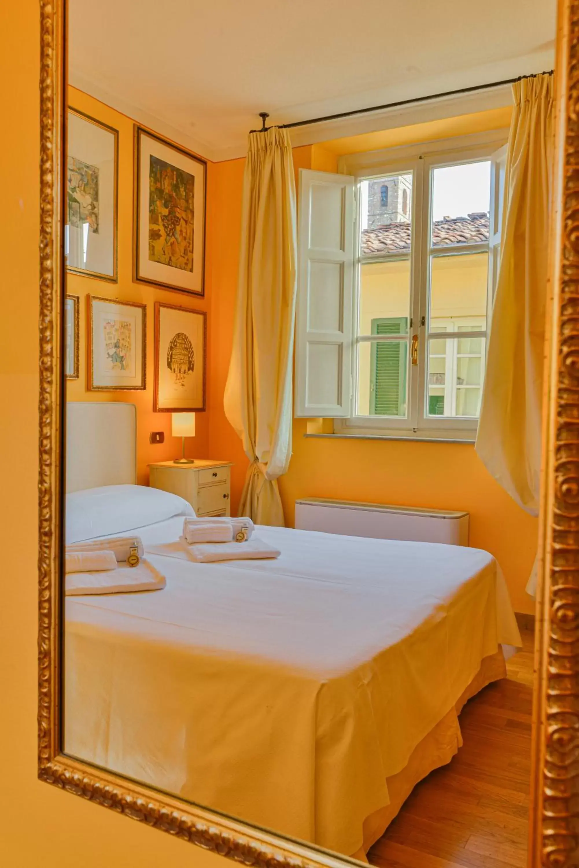 Bed in Albergo San Martino