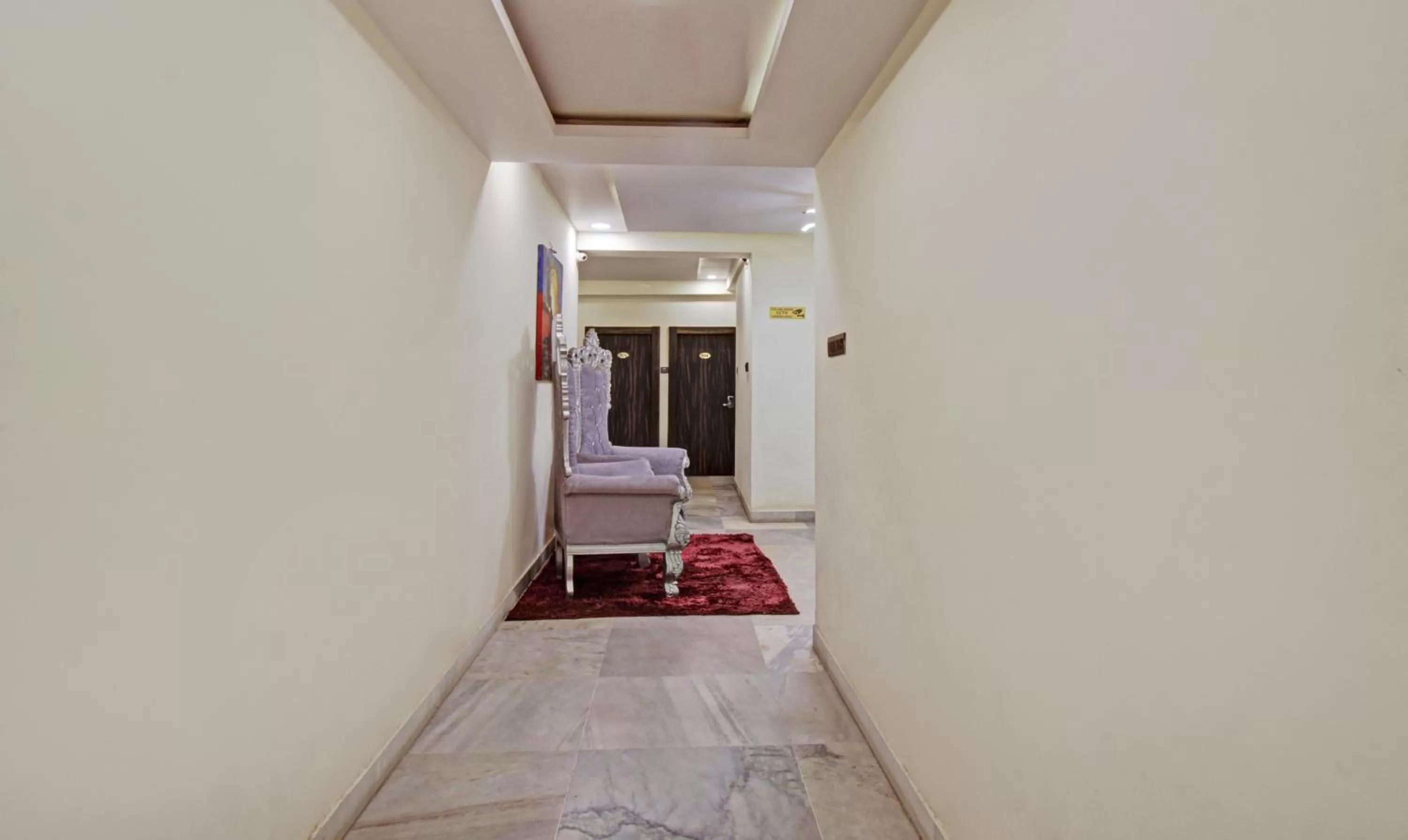 Seating area in Treebo The Boss