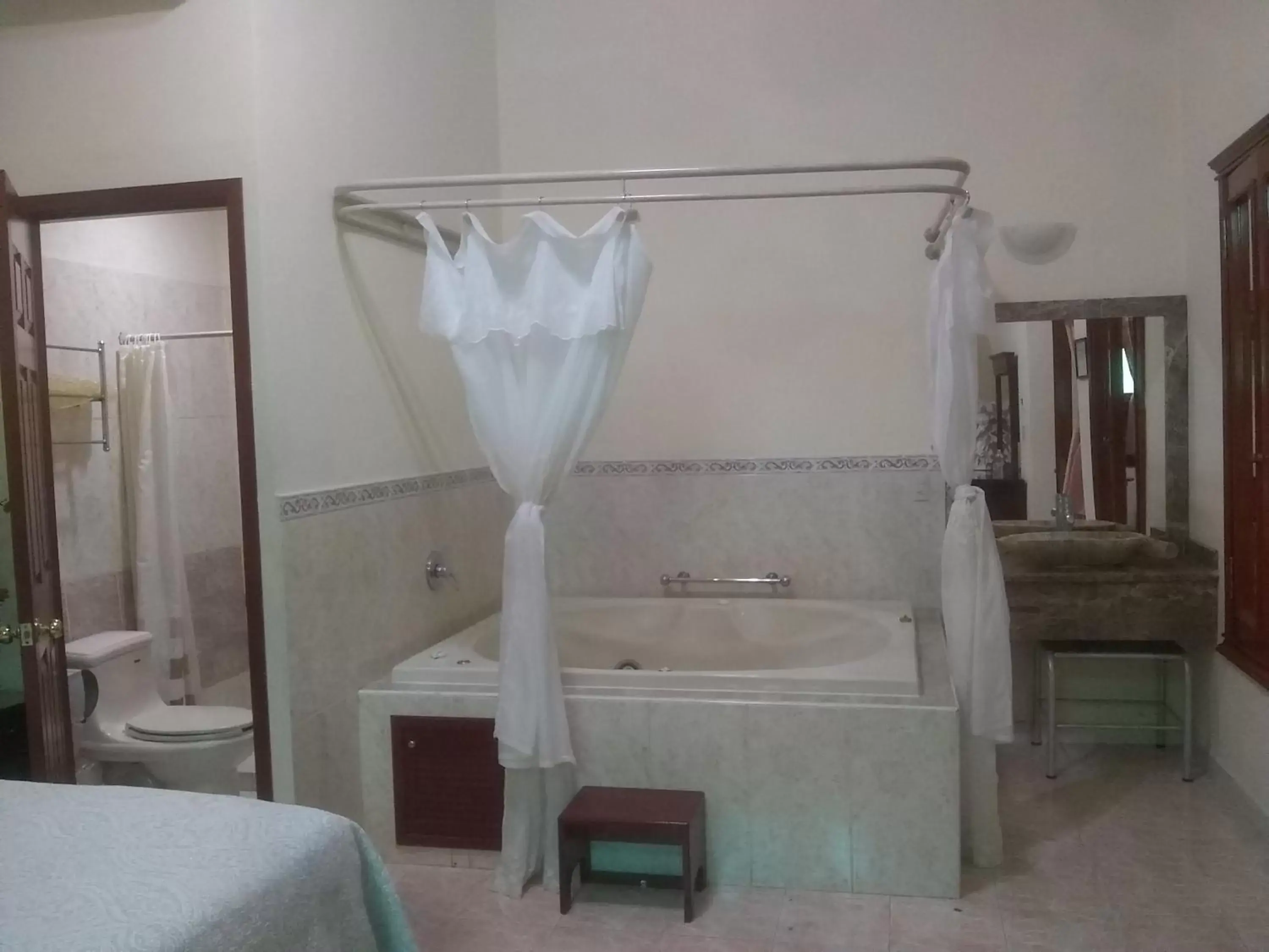 Bathroom in HOTEL CASONA MISIONES