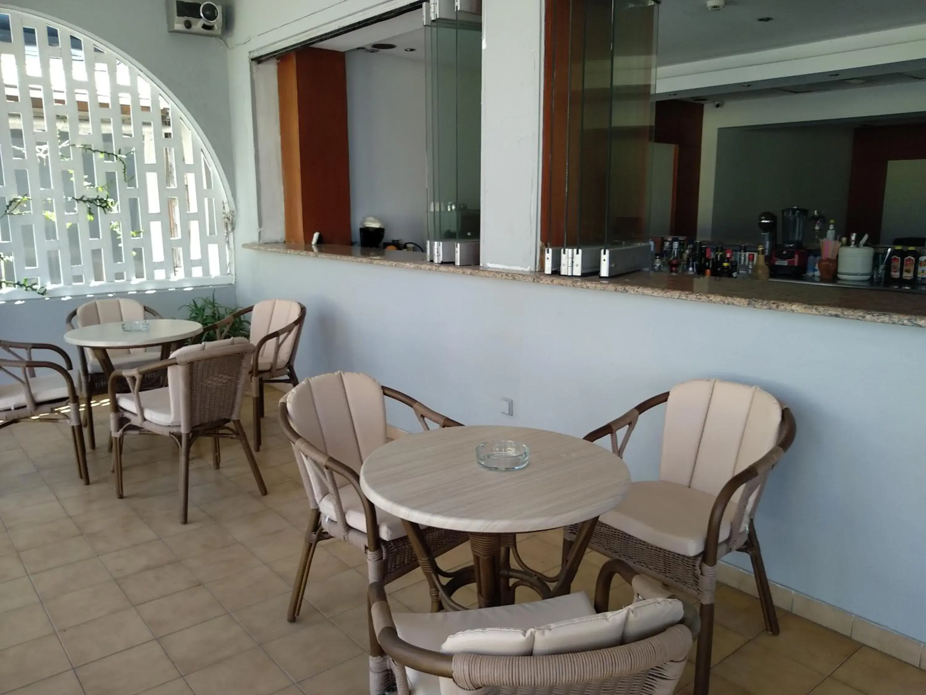 Lounge or bar, Restaurant/Places to Eat in Africa Hotel