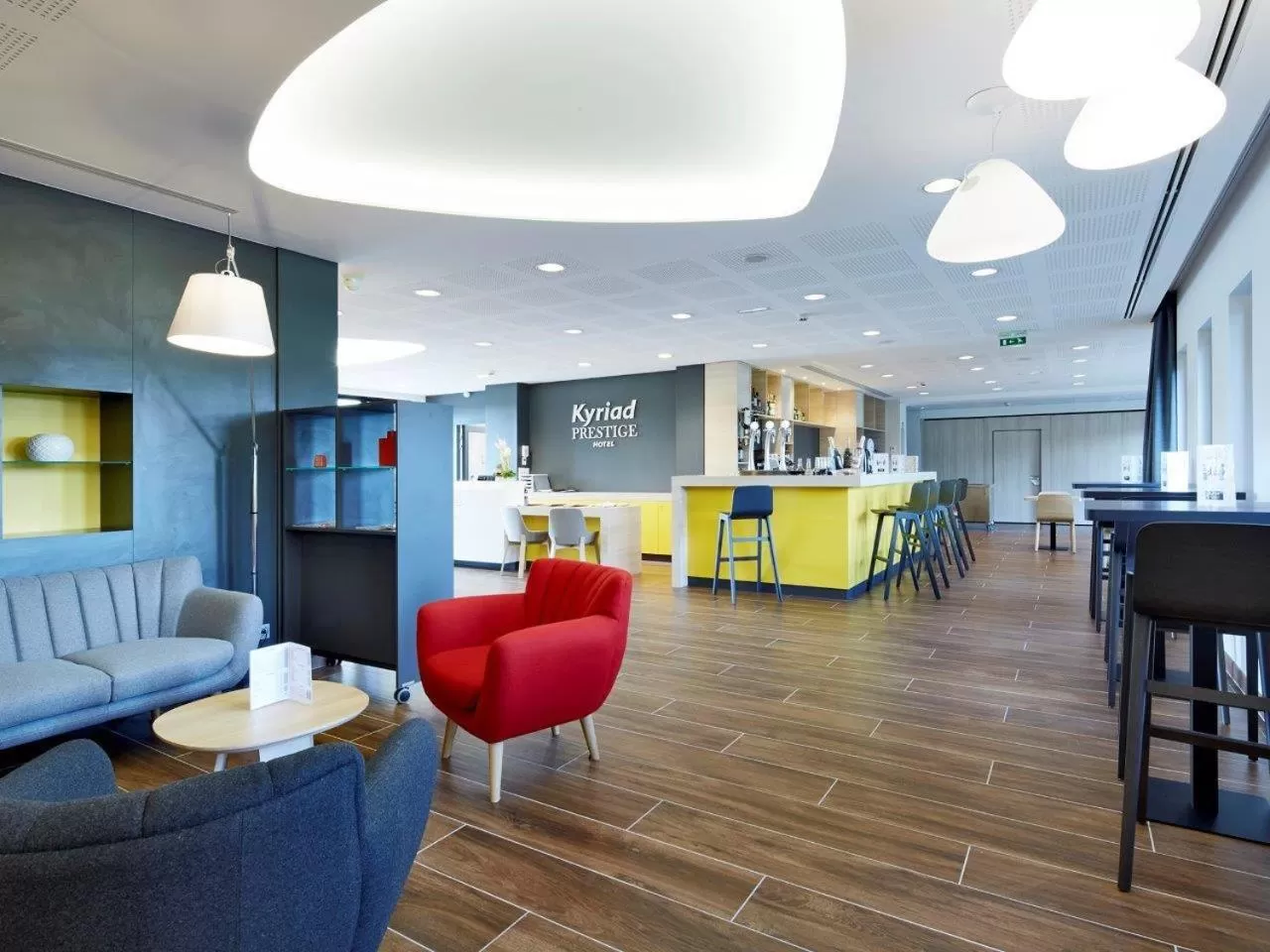 Lounge or bar in Kyriad Prestige Pau – Palais des Sports