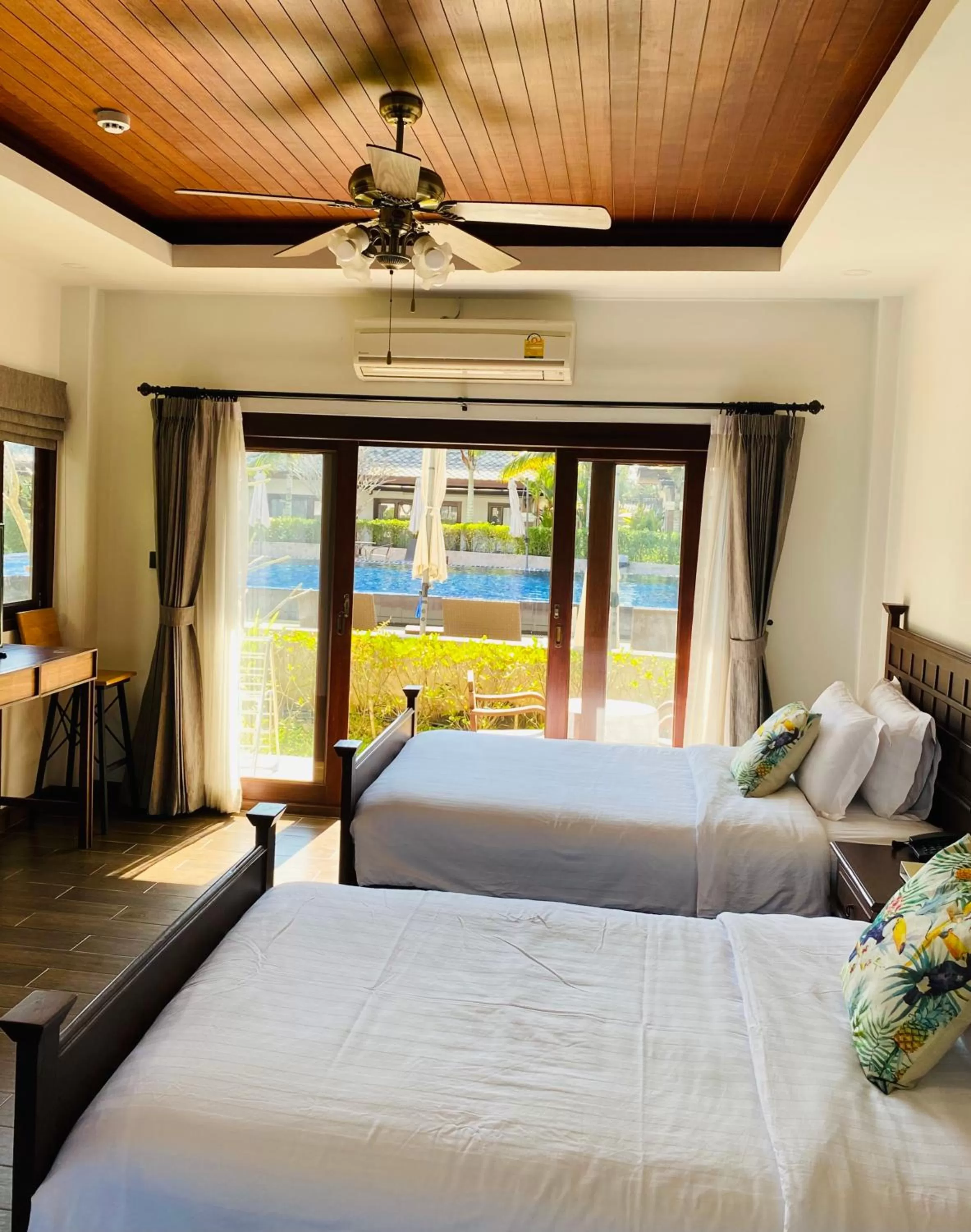 Photo of the whole room, Bed in Lanna Deer Resort Chiang Mai