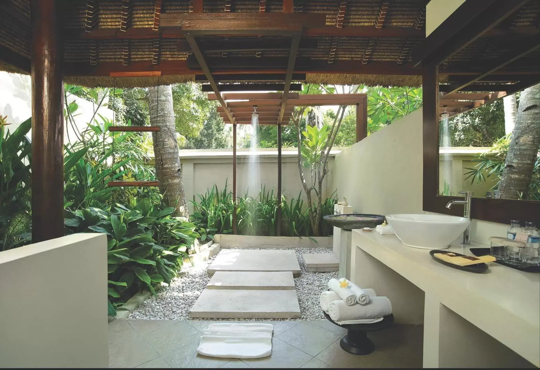 Balcony/Terrace, View in Qunci Villas Hotel