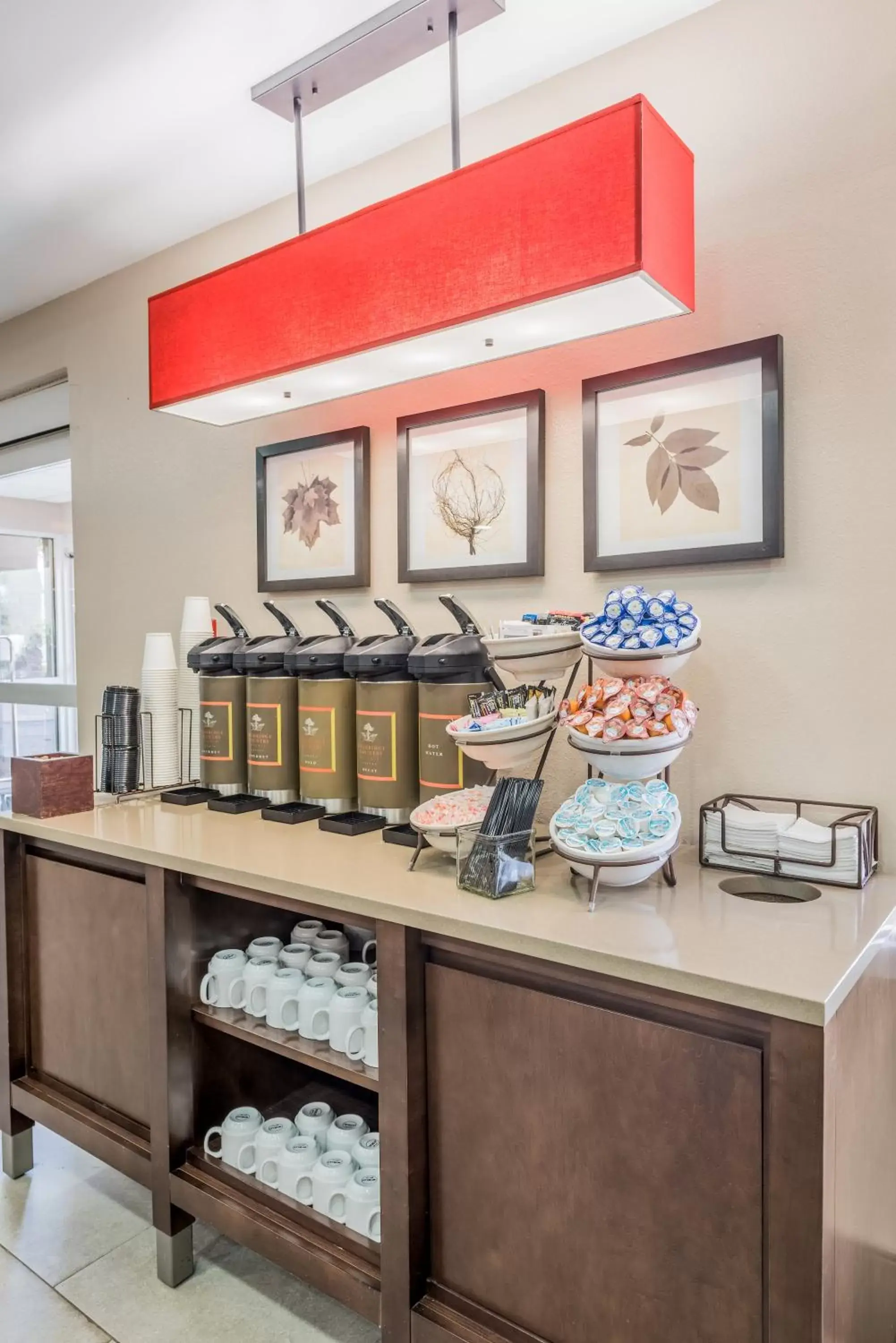 Coffee/tea facilities in Country Inn & Suites by Radisson, Cookeville, TN