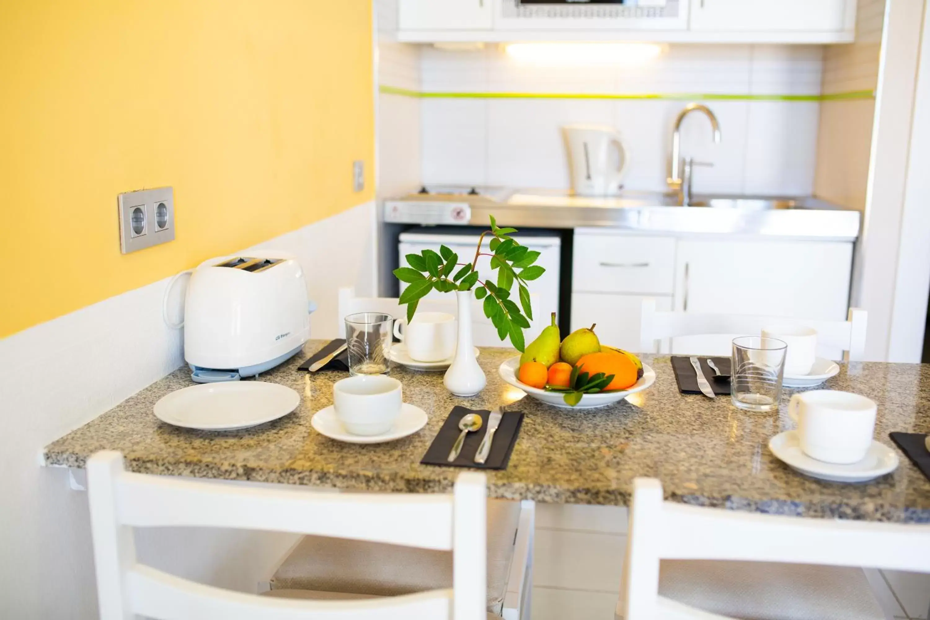 Kitchen or kitchenette, Kitchen/Kitchenette in Hotel Riosol