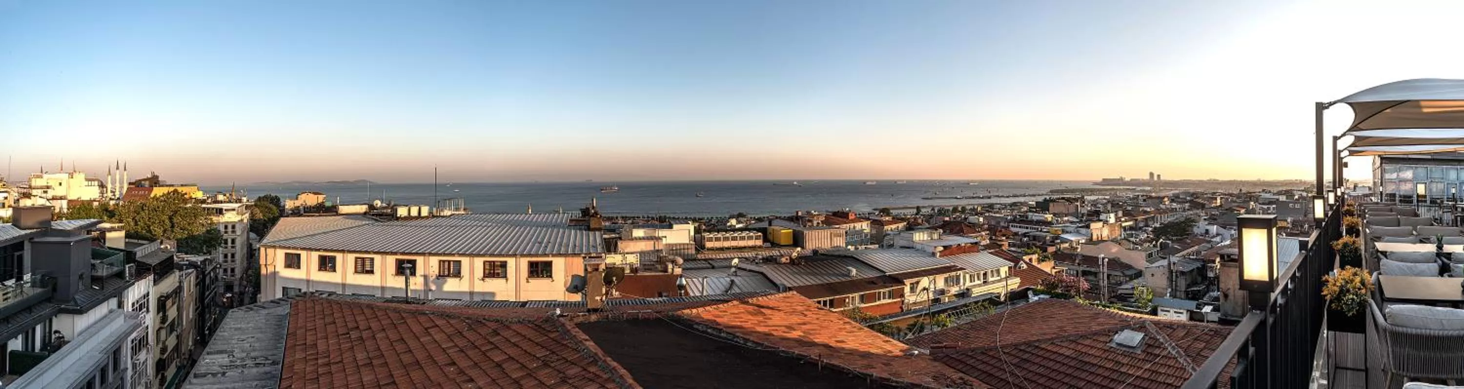 Nearby landmark in Aprilis Hotel - Special Category