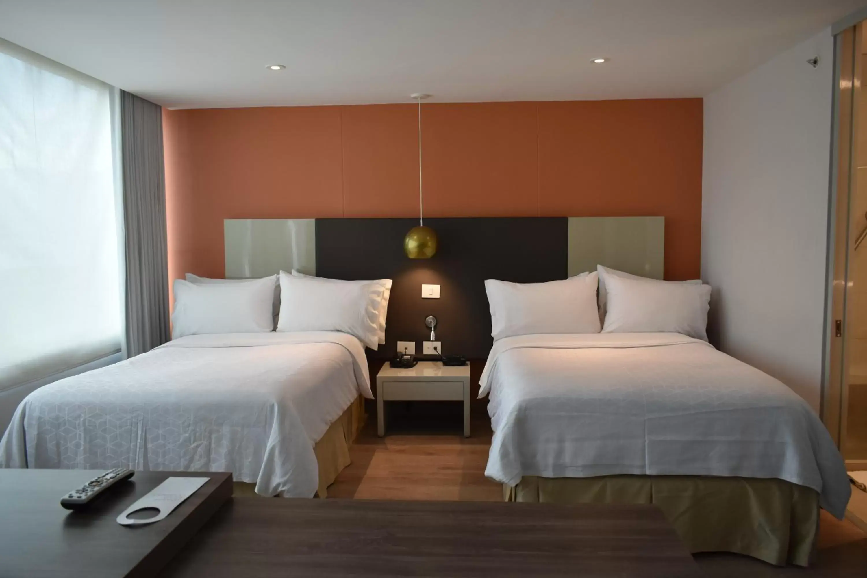 Photo of the whole room, Bed in Hotel Holiday Inn Express & Suites Medellin, an IHG Hotel