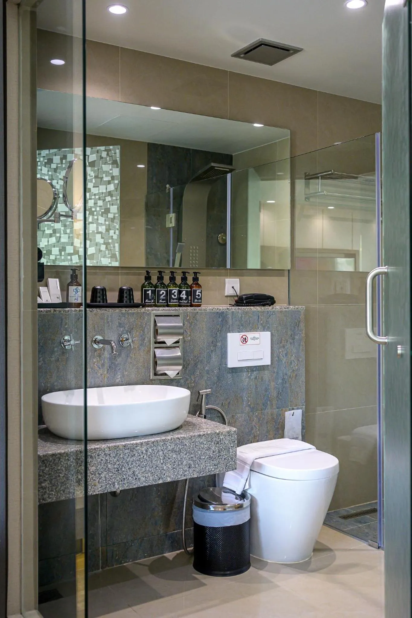 Shower in Zenseana Resort & Spa - Patong, Phuket