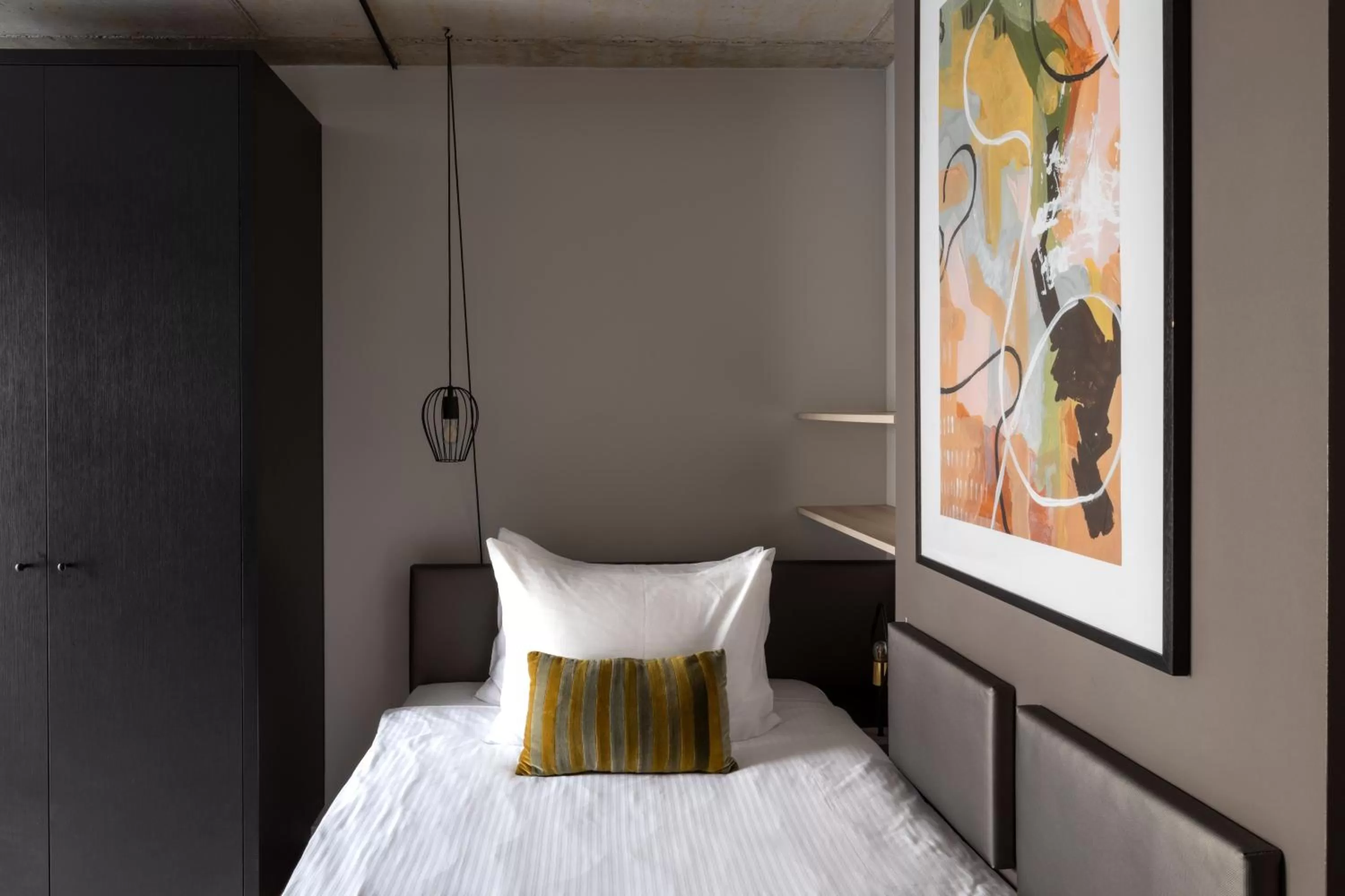 Bed in Numa Munich Stark