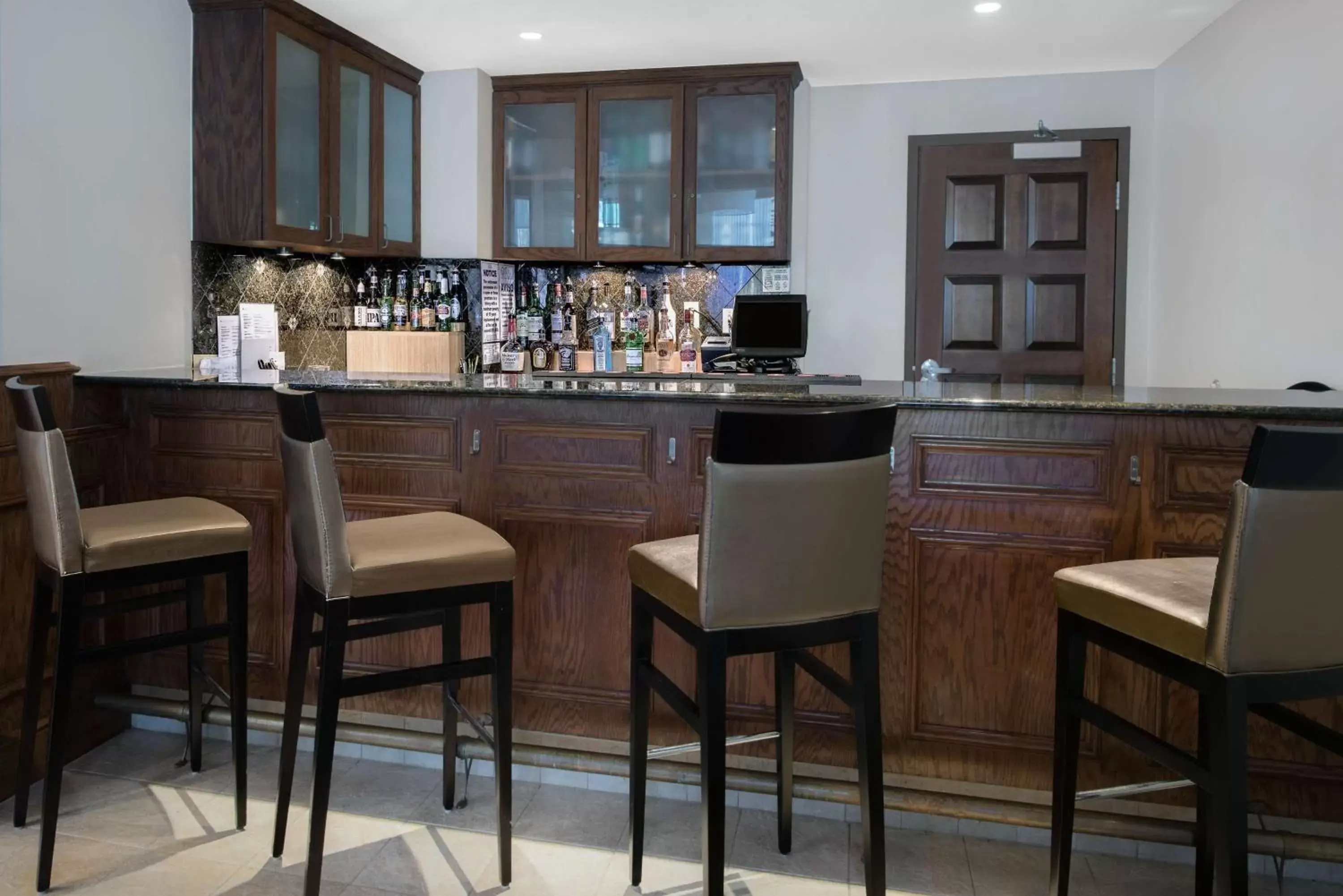 Lounge or bar, Lounge/Bar in Hilton Garden Inn San Antonio Airport