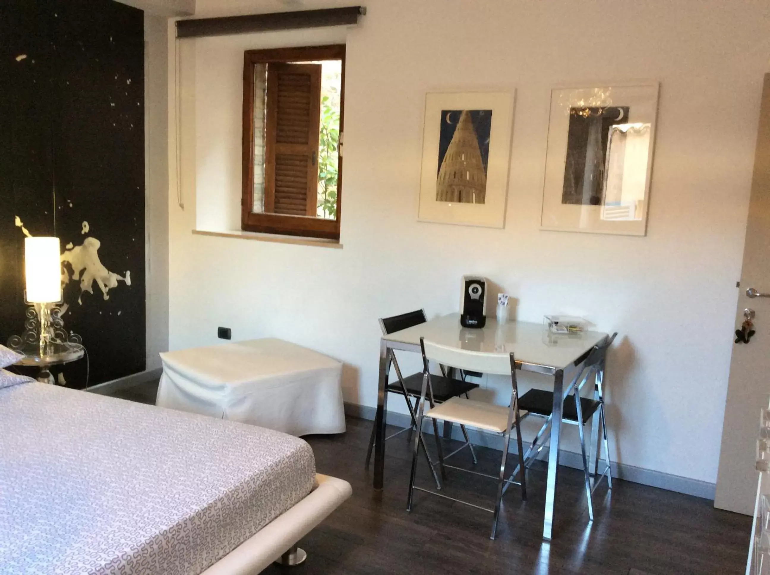 Triple Room with City View - single occupancy in B&B Albornoz Triple Room with City View - single occupancy in B&B Albornoz